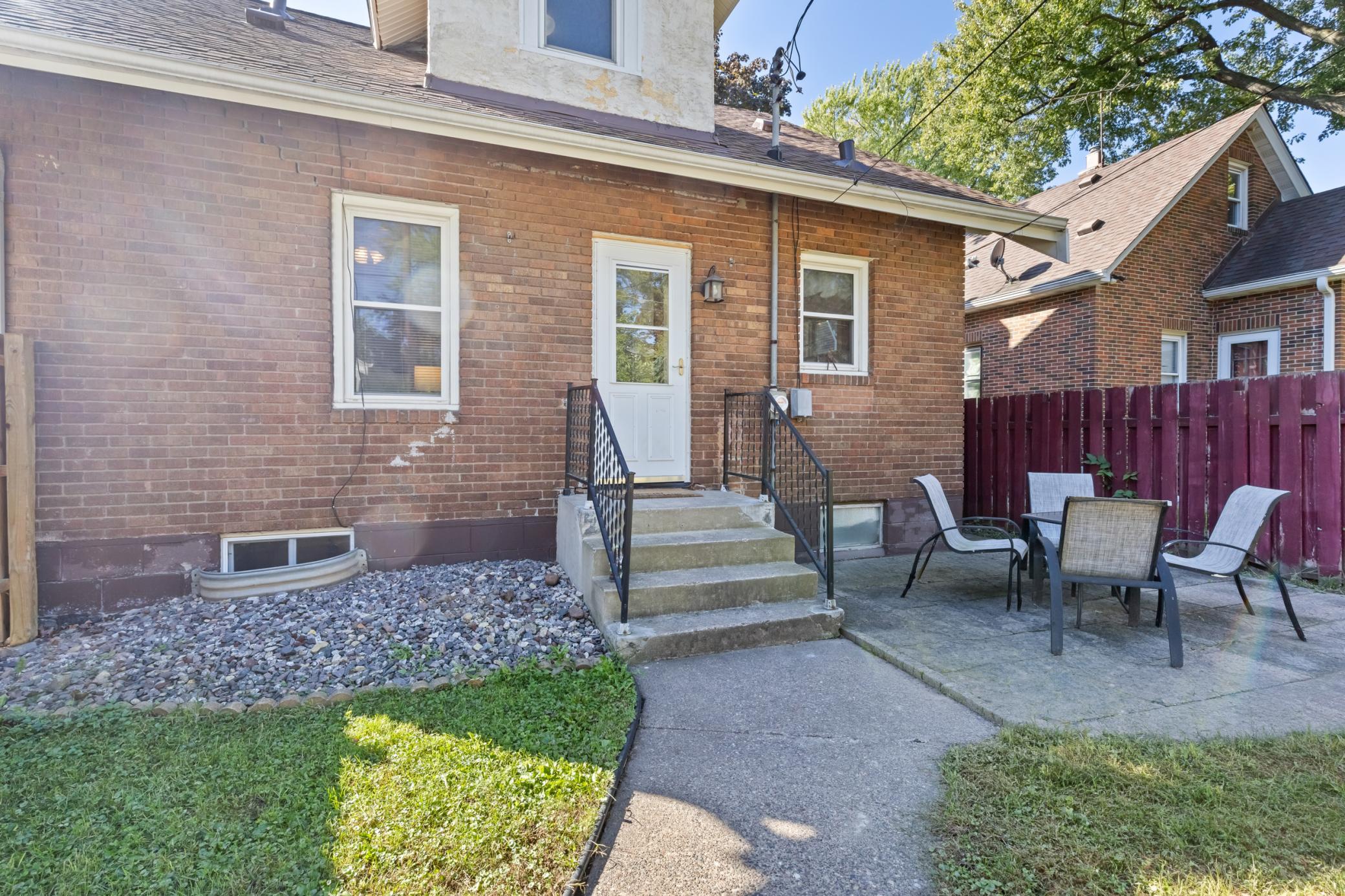 1329 Beech Street Property Photo 34