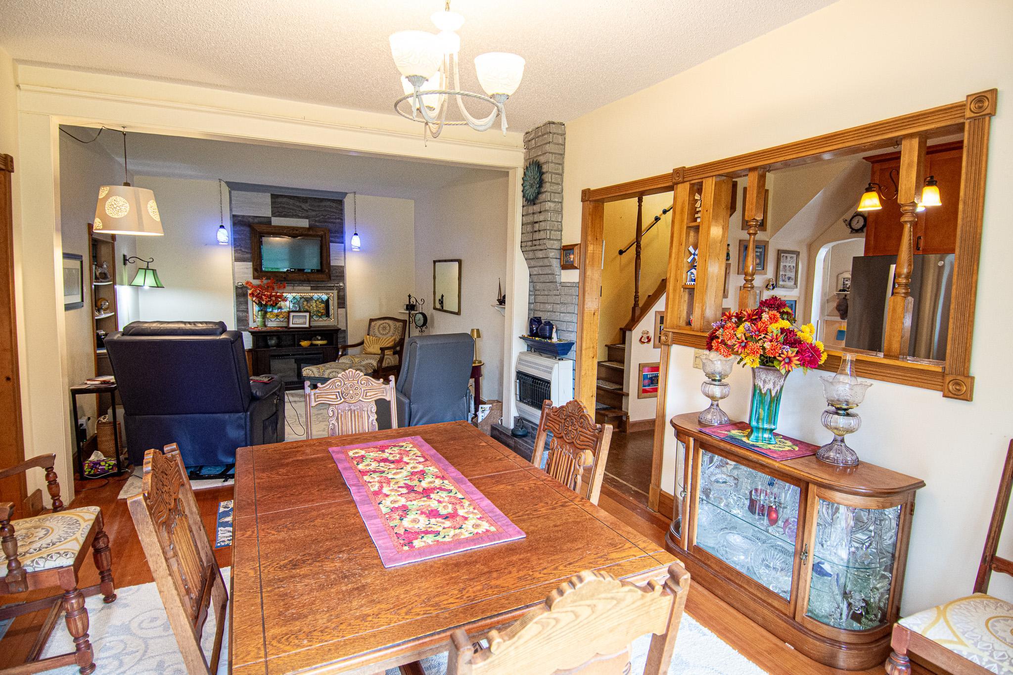 202 Melgaard Street Property Photo 8
