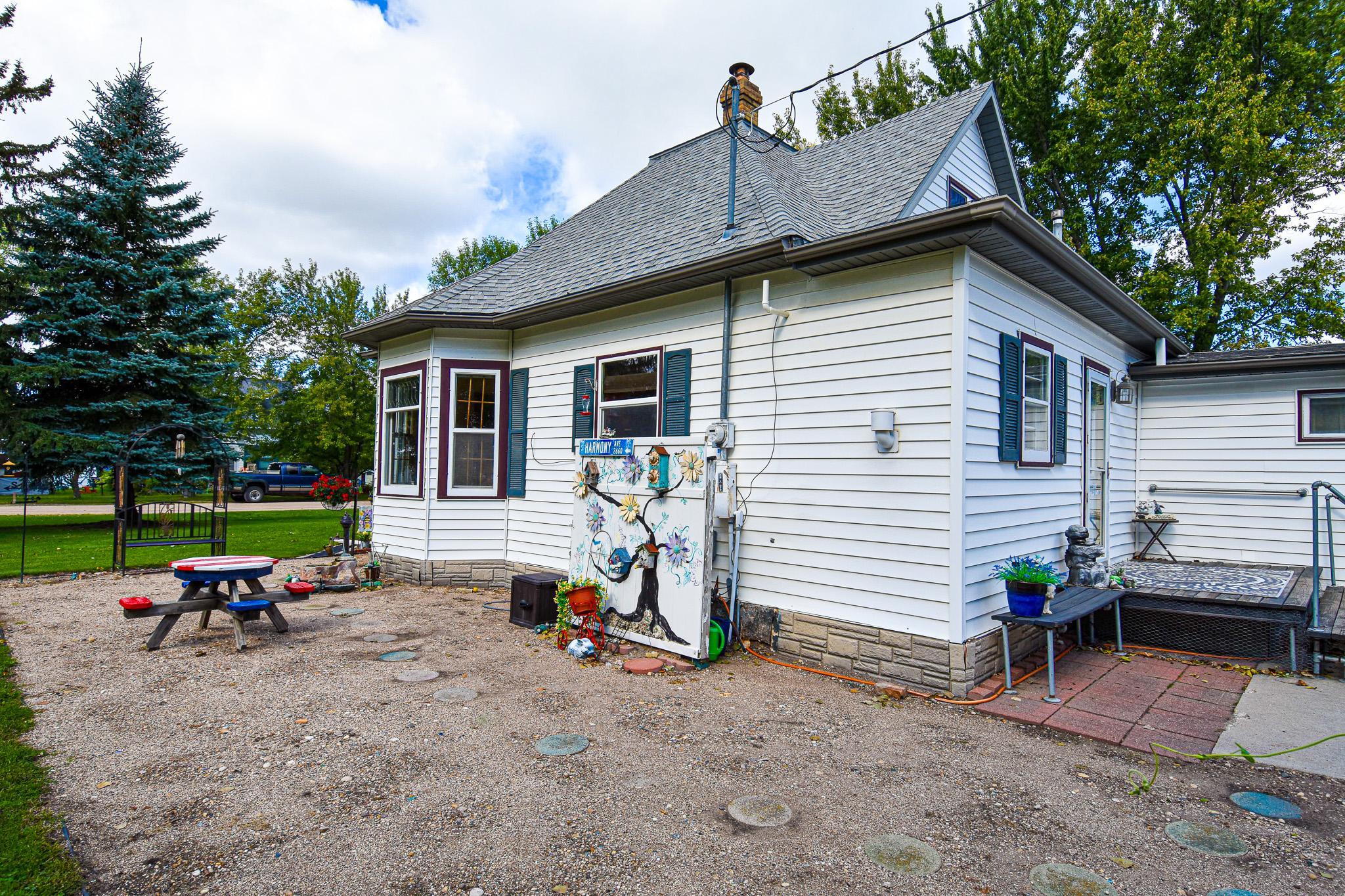 202 Melgaard Street Property Photo 41