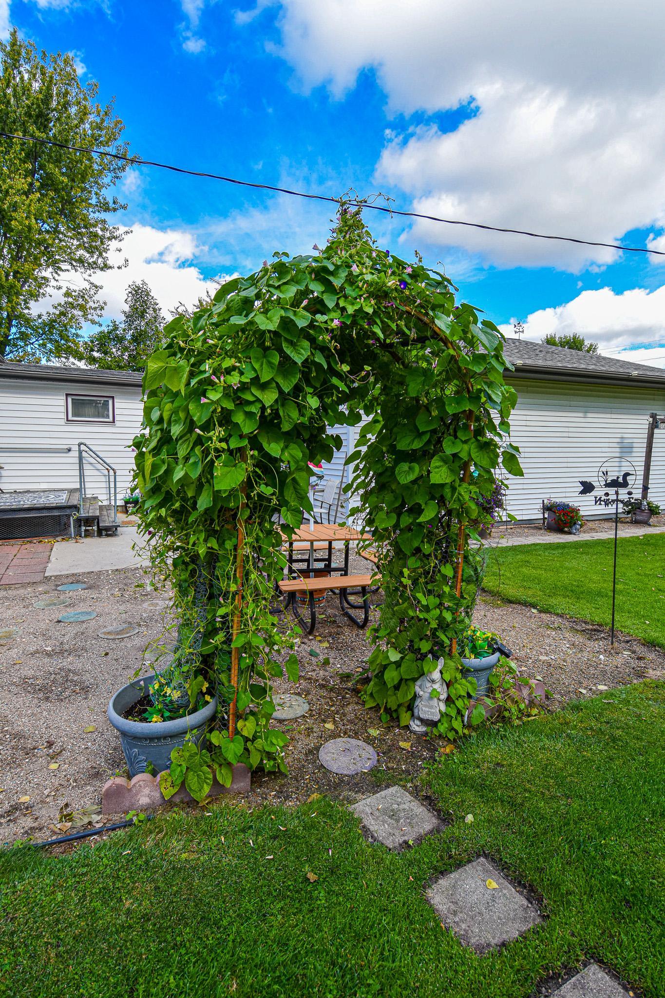 202 Melgaard Street Property Photo 44