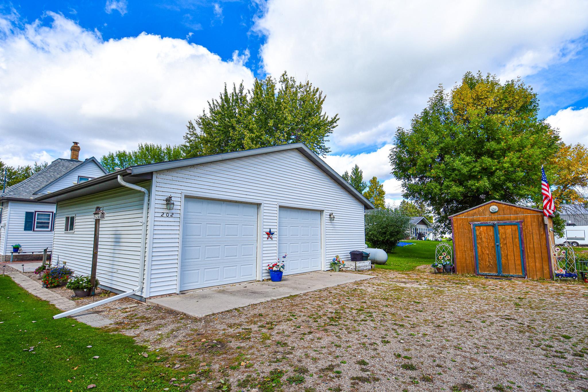 202 Melgaard Street Property Photo 45