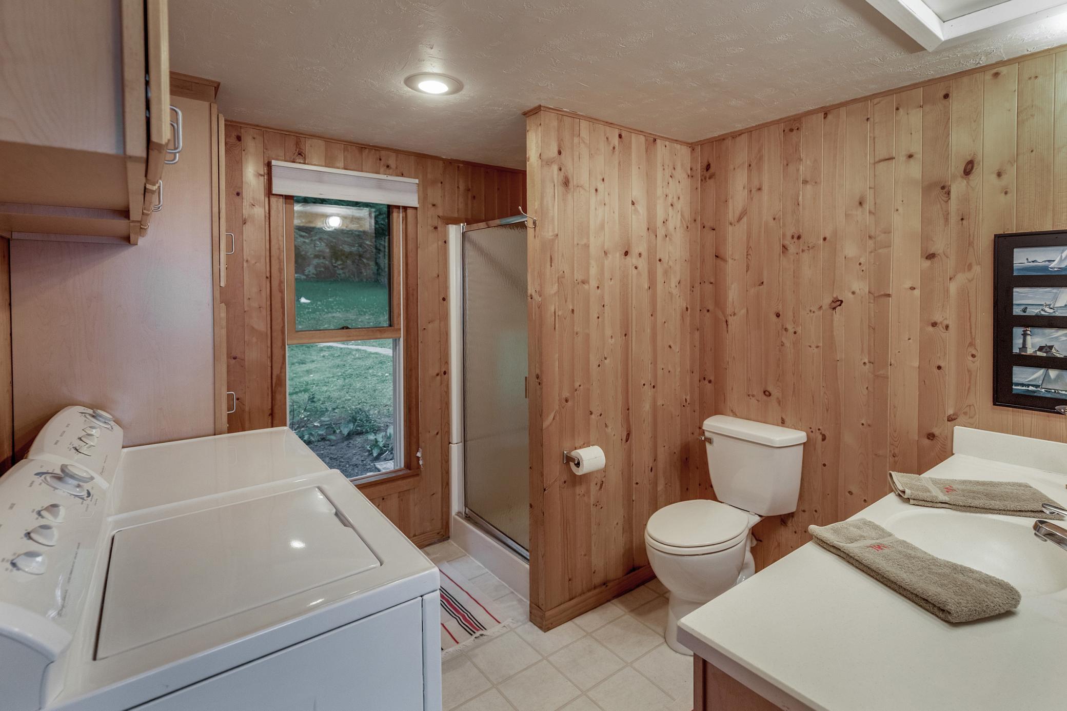 4083 Forseman Point Drive Nw Property Photo 21