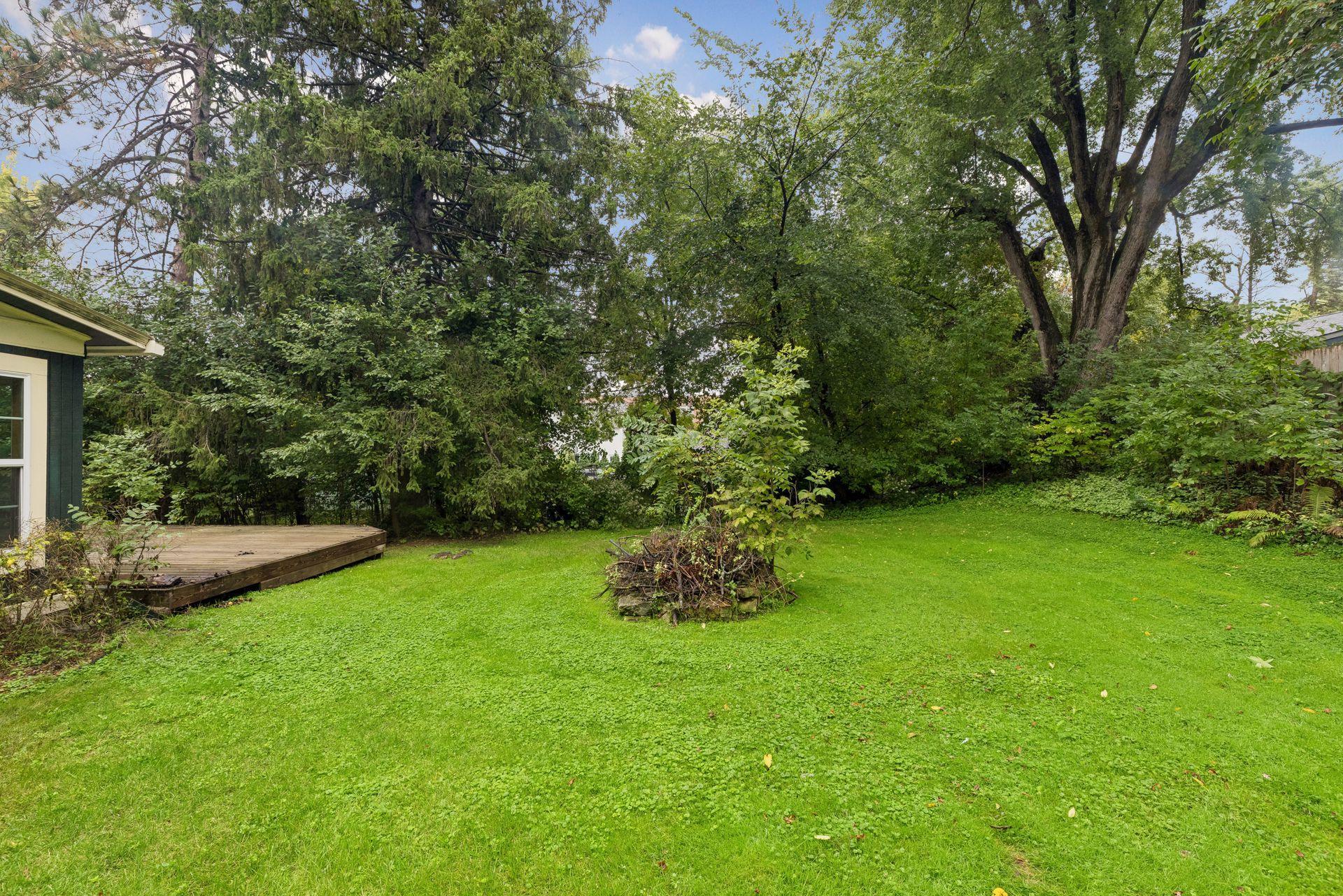 717 Linden Street W Property Photo 46
