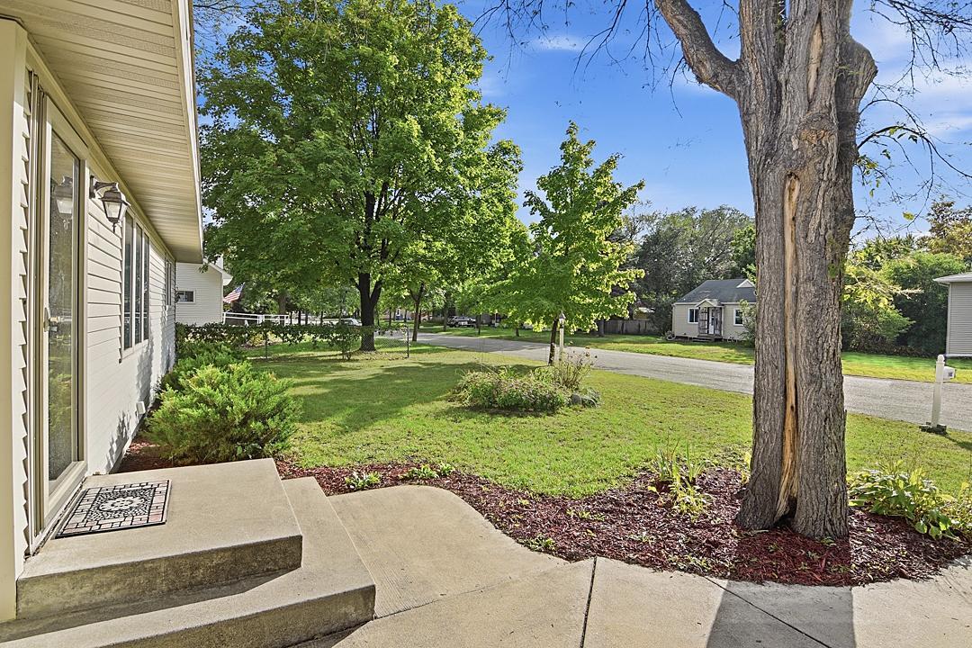 1602 8th Avenue S Property Photo 2