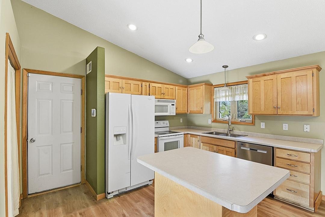 1602 8th Avenue S Property Photo 17