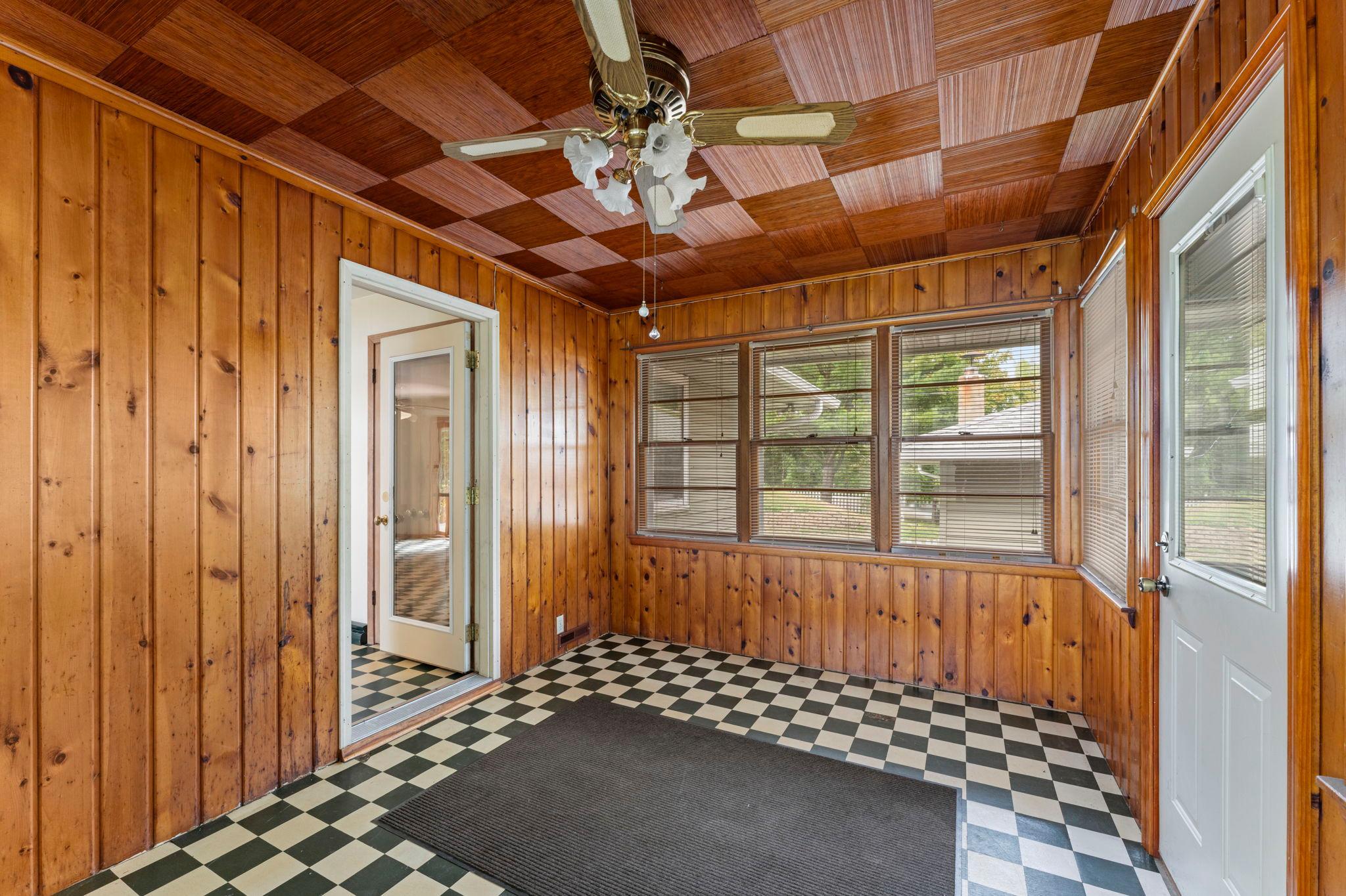 3325 440th Street Property Photo 9