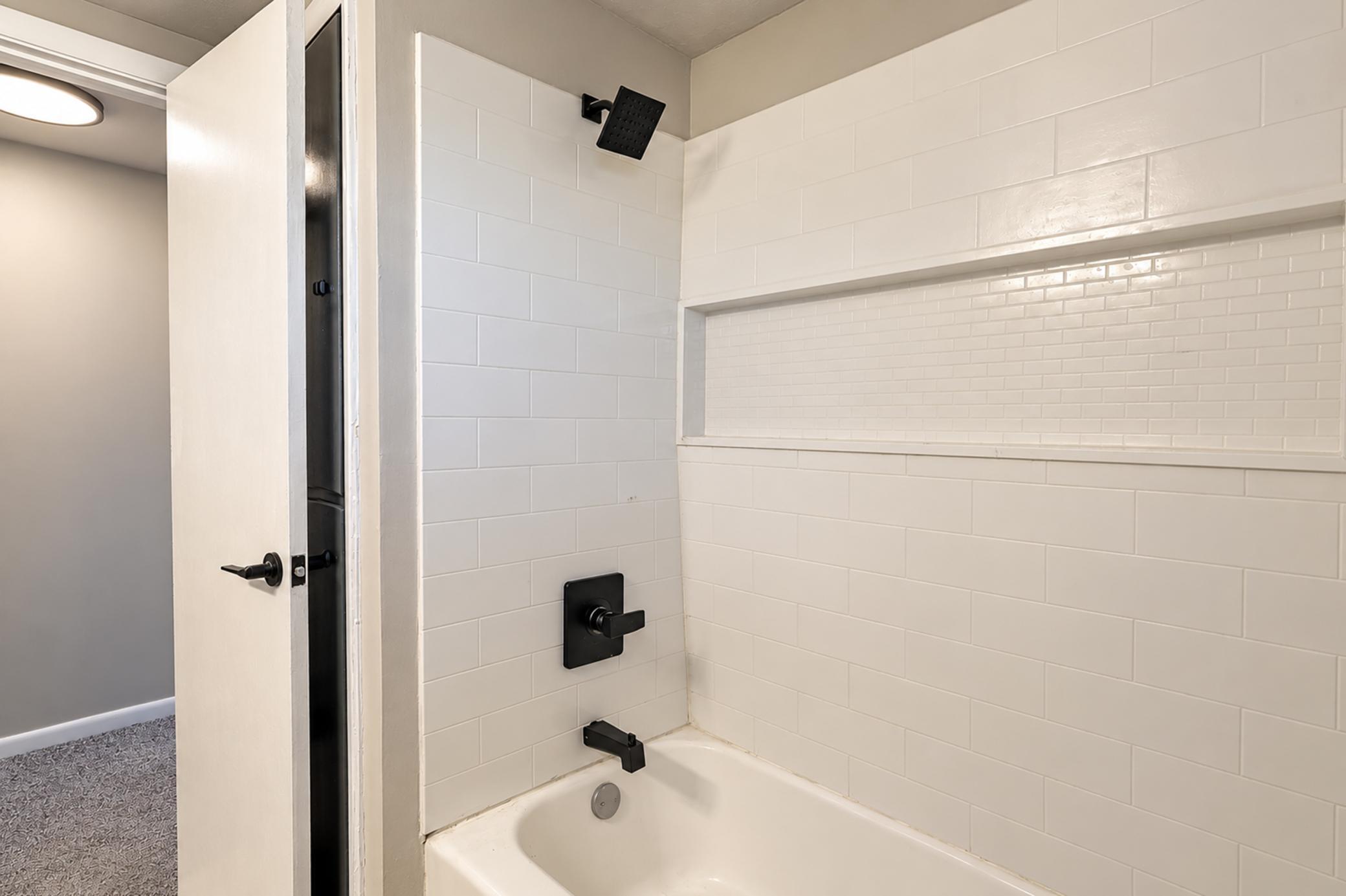 105 Amsterdam Avenue W Property Photo 19