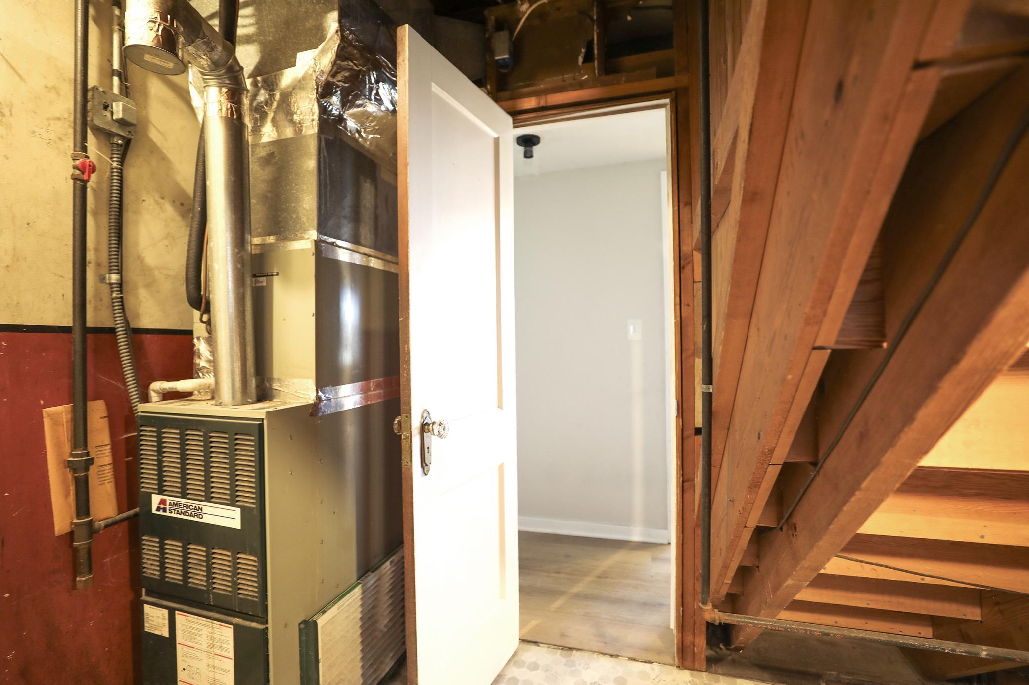 105 Amsterdam Avenue W Property Photo 22