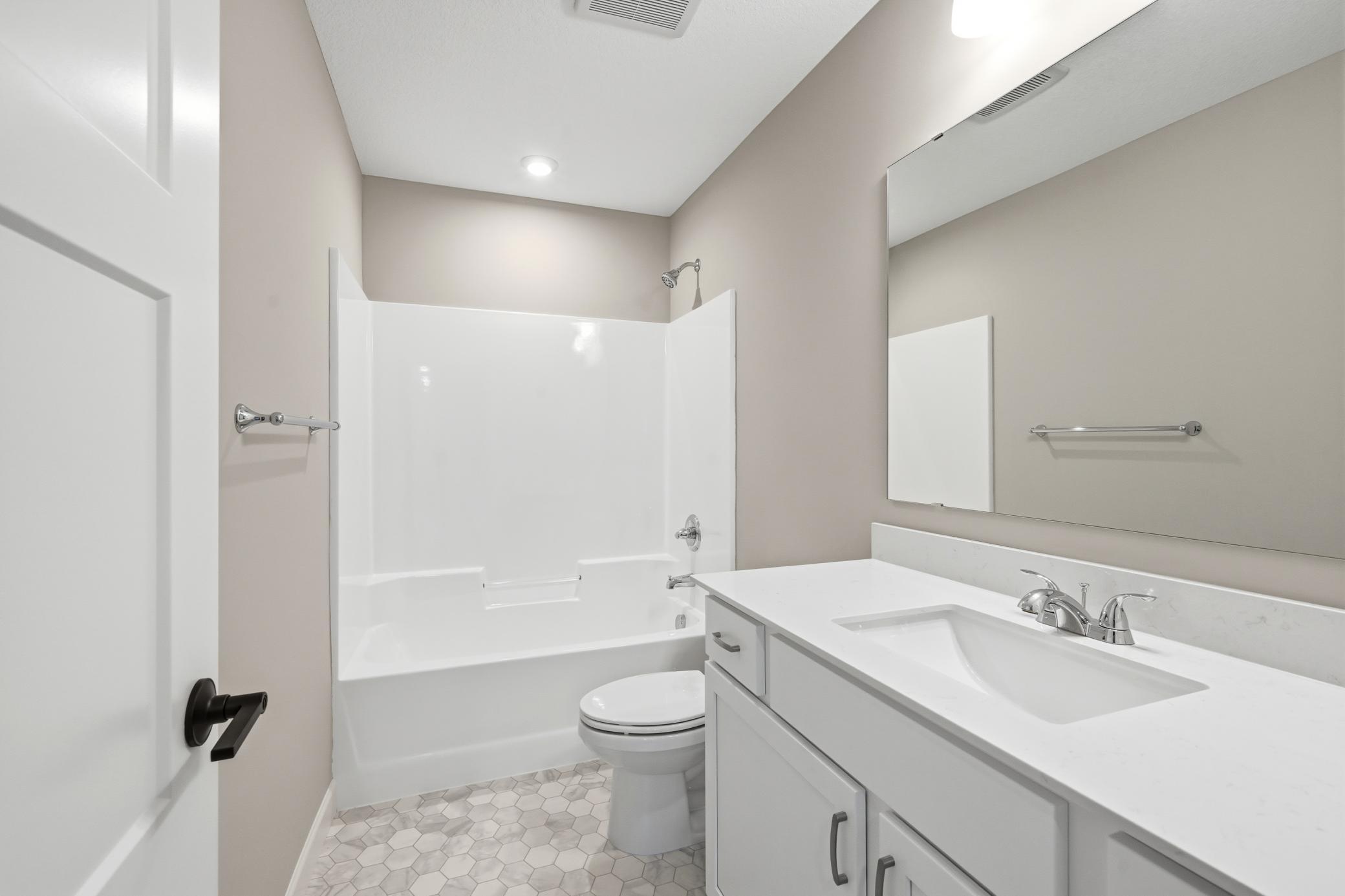 906 Brandenburg Lane Property Photo 12