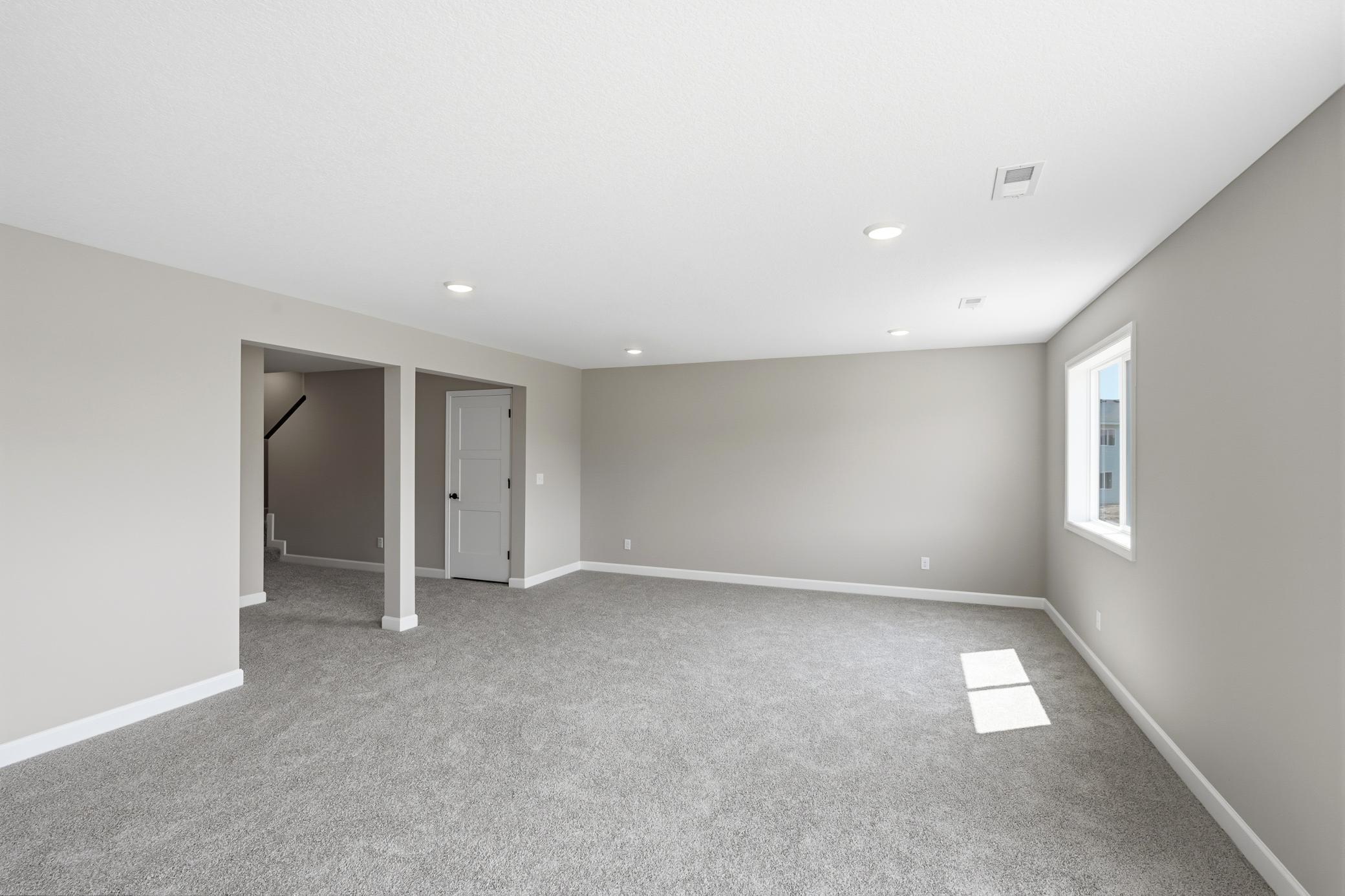 906 Brandenburg Lane Property Photo 19