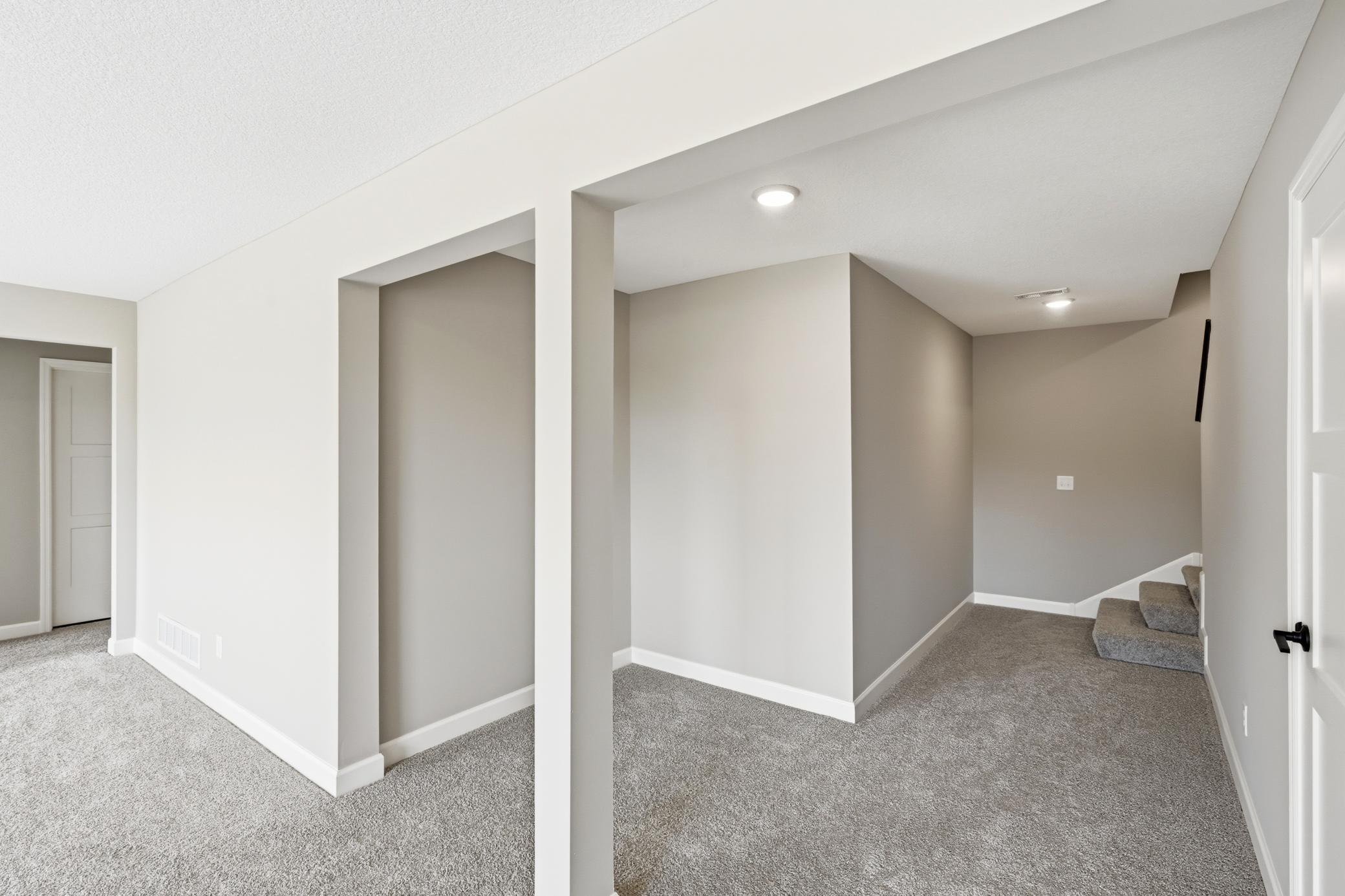 906 Brandenburg Lane Property Photo 22