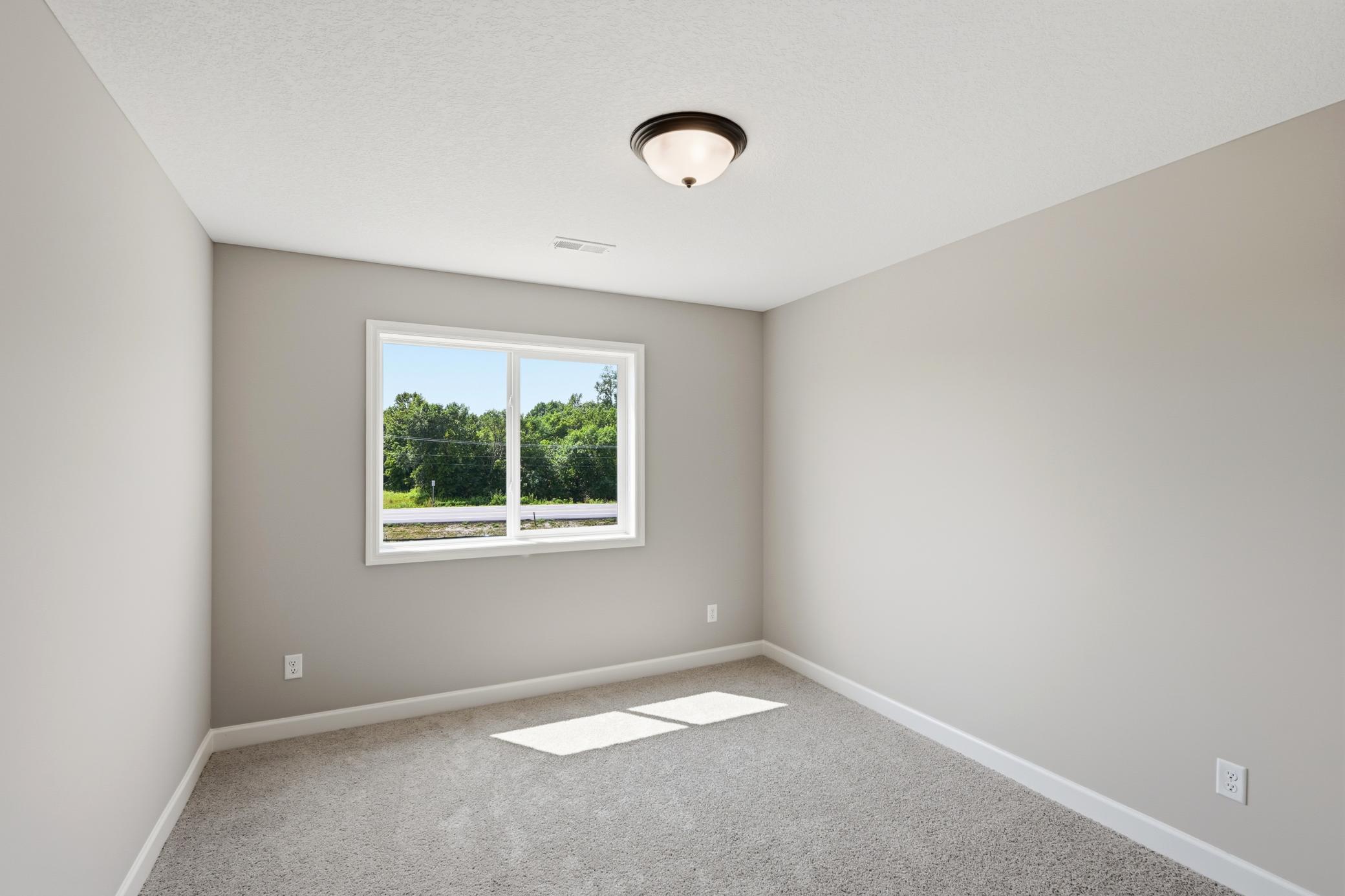 906 Brandenburg Lane Property Photo 23
