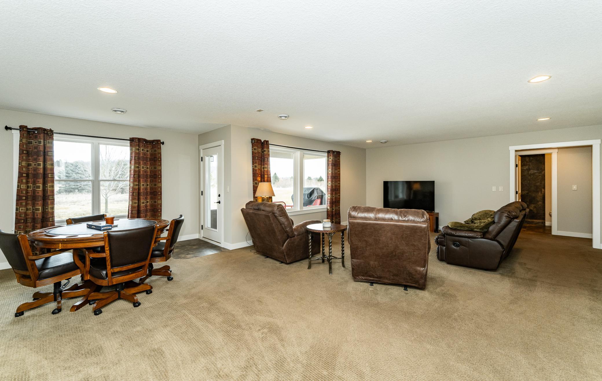 3915 Berkshire Road Sw Property Photo 19