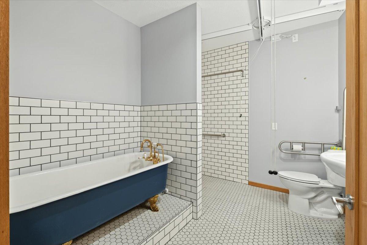 35294 382nd Street Property Photo 44