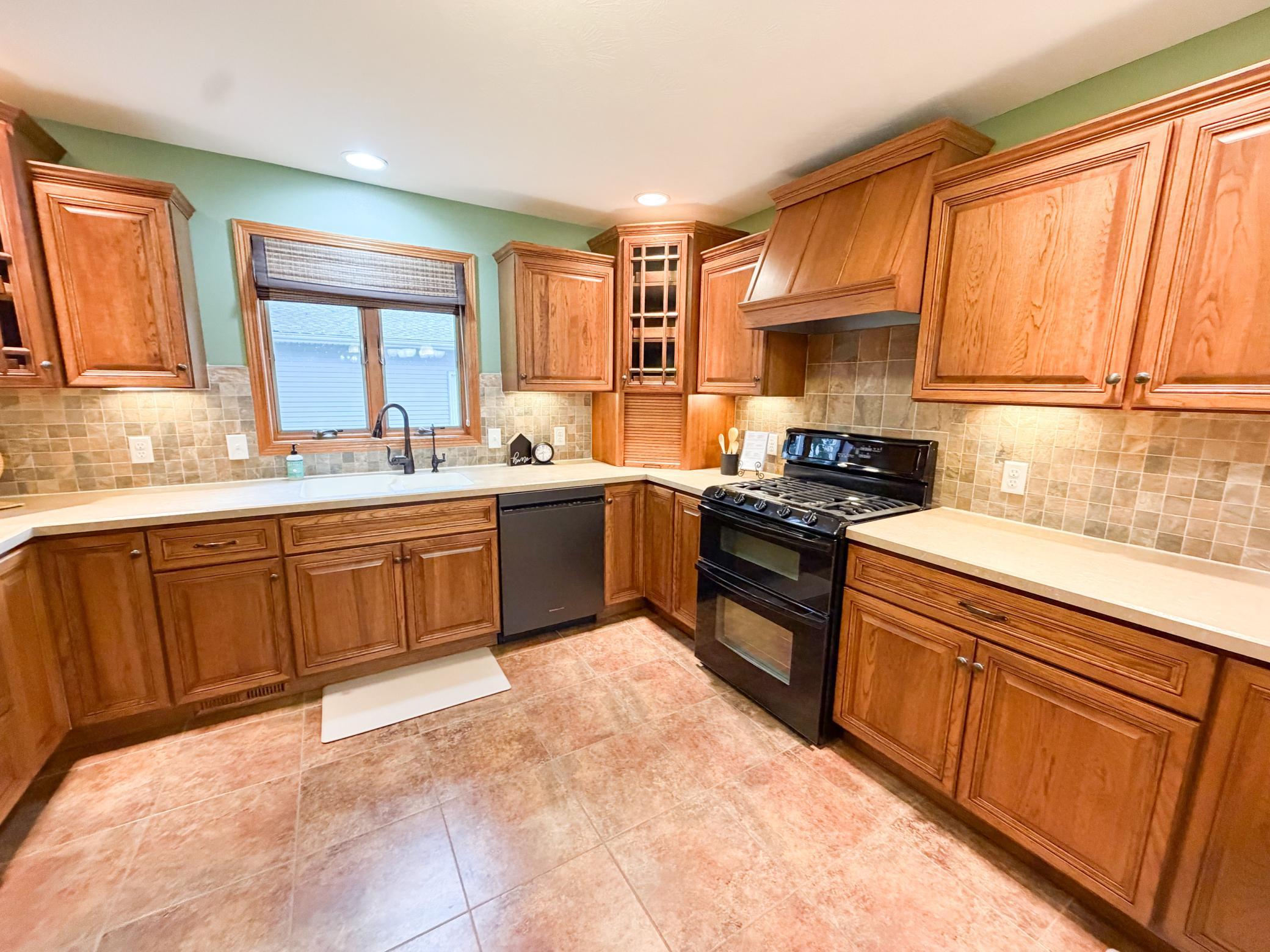 612 11th Street Property Photo 15