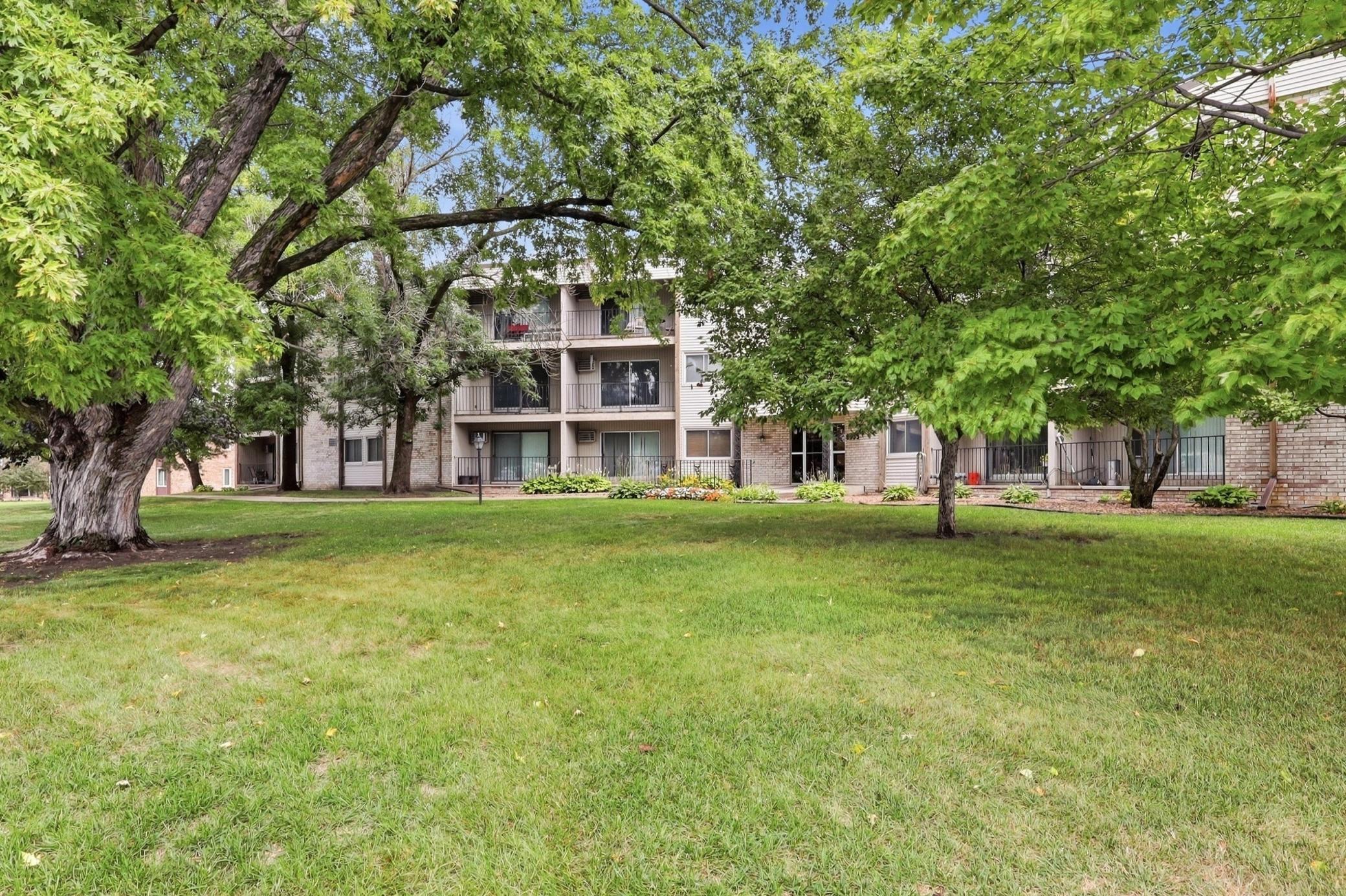 8935 Old Cedar Avenue S 214 Property Photo 17