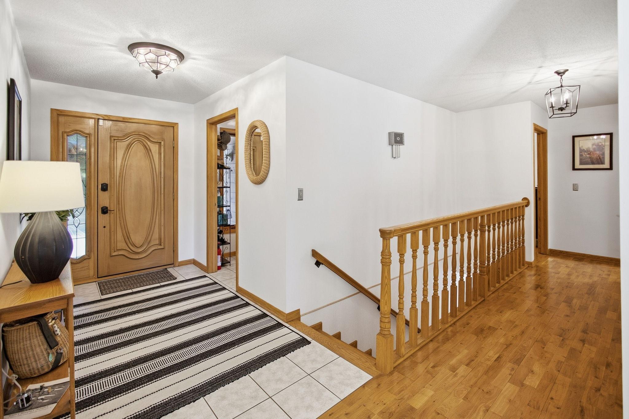 1171 County Road E Property Photo 28