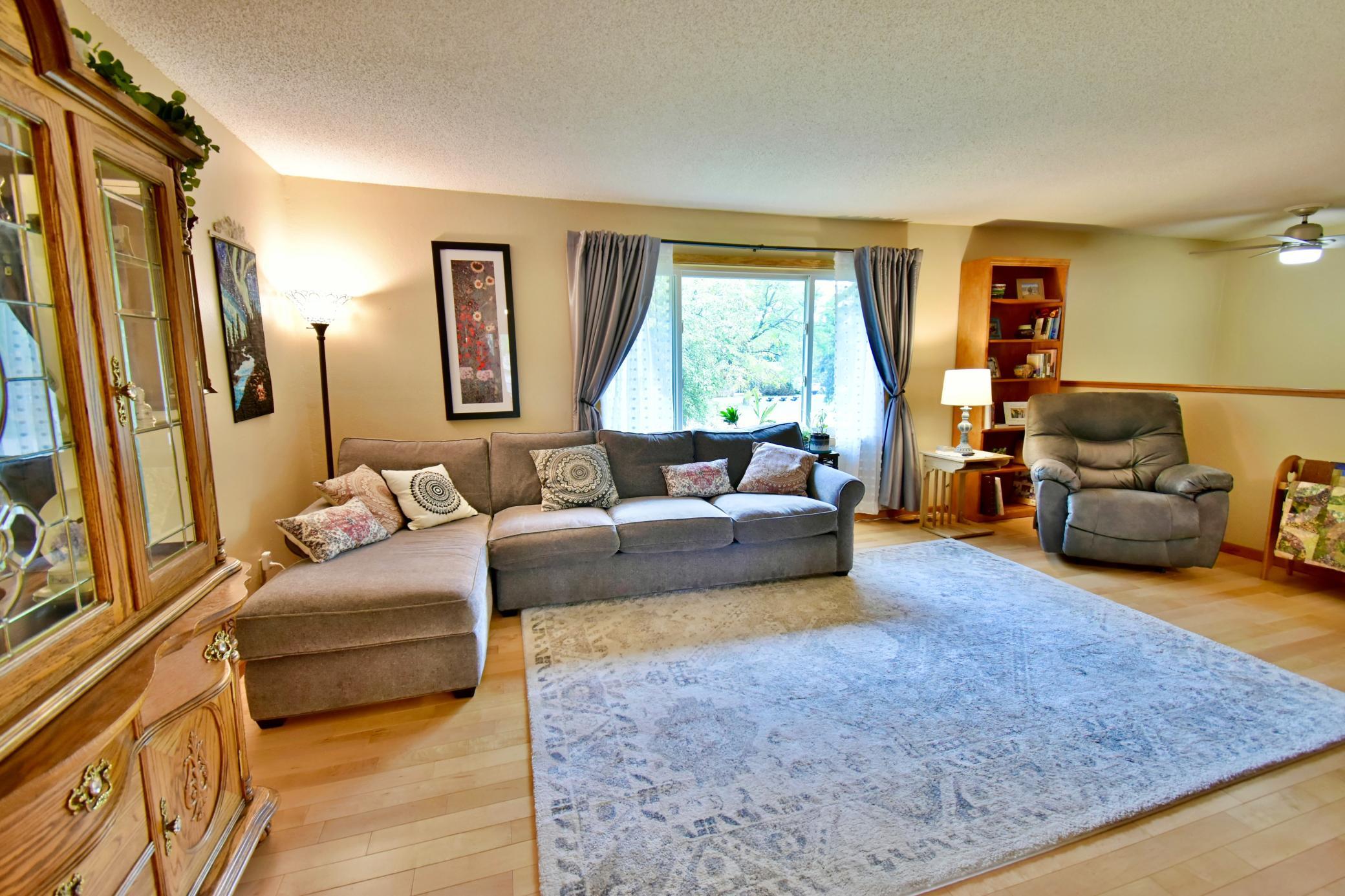 14177 Ash Boulevard Se Property Photo 6