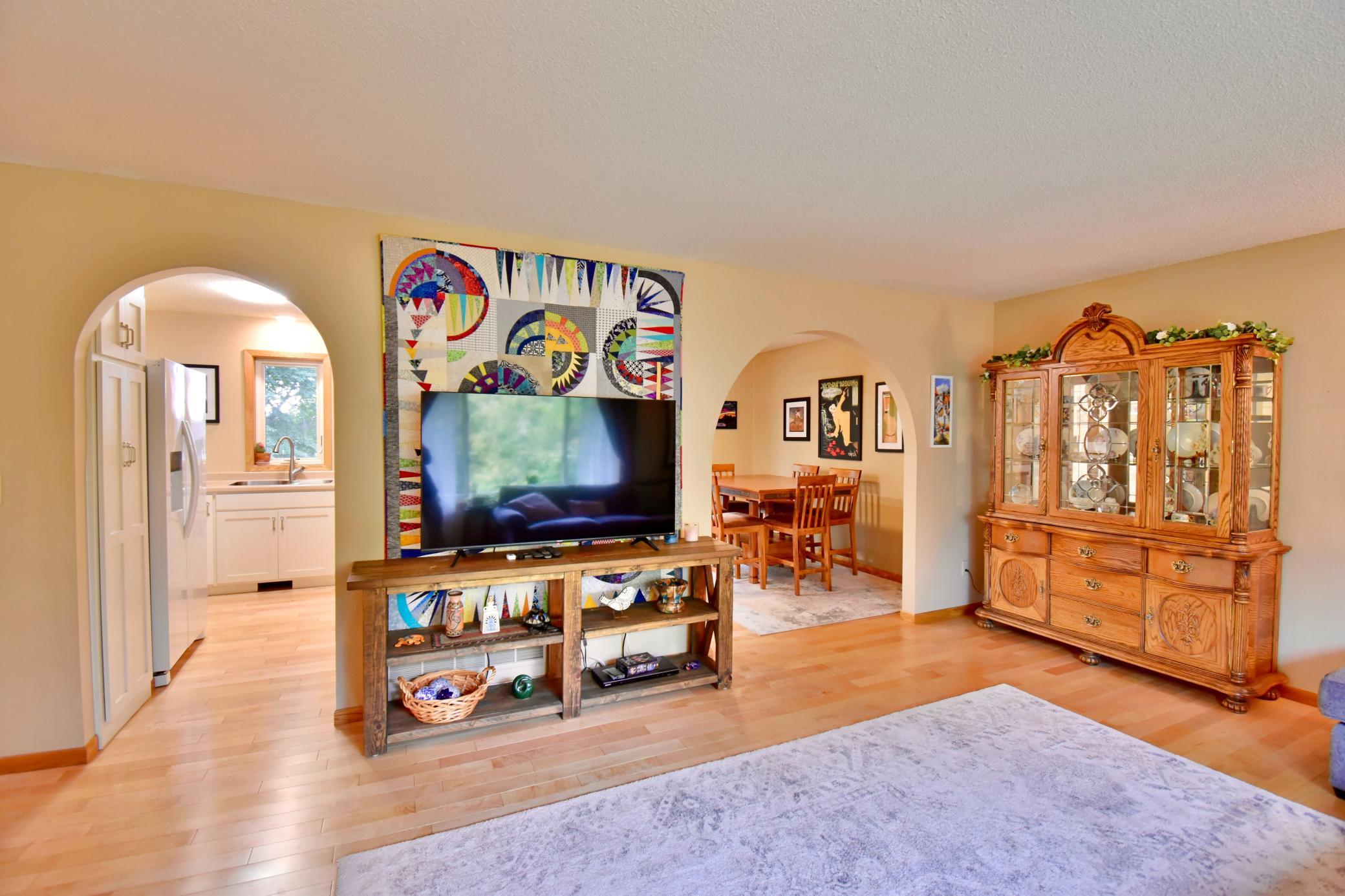 14177 Ash Boulevard Se Property Photo 8