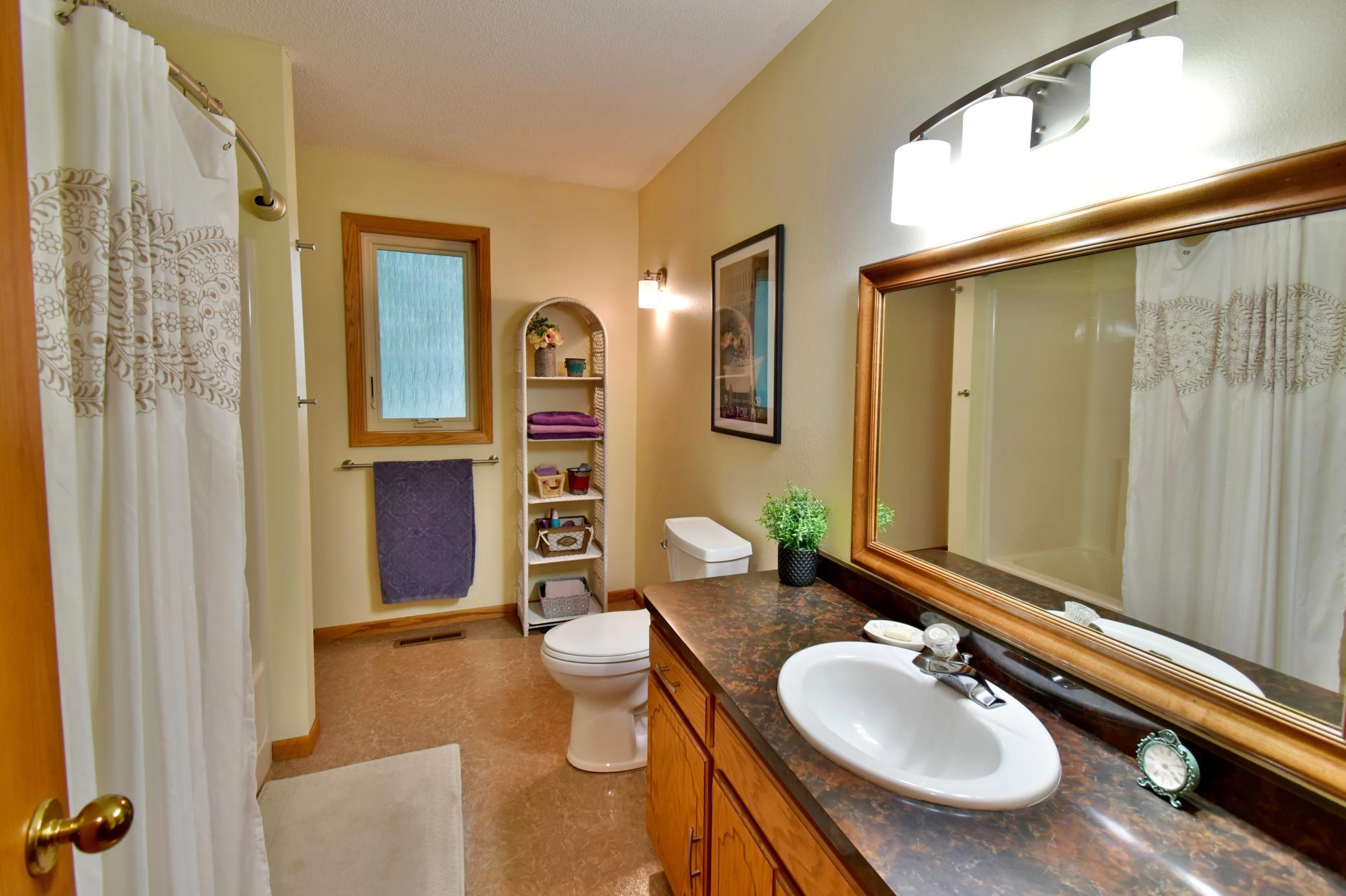 14177 Ash Boulevard Se Property Photo 19