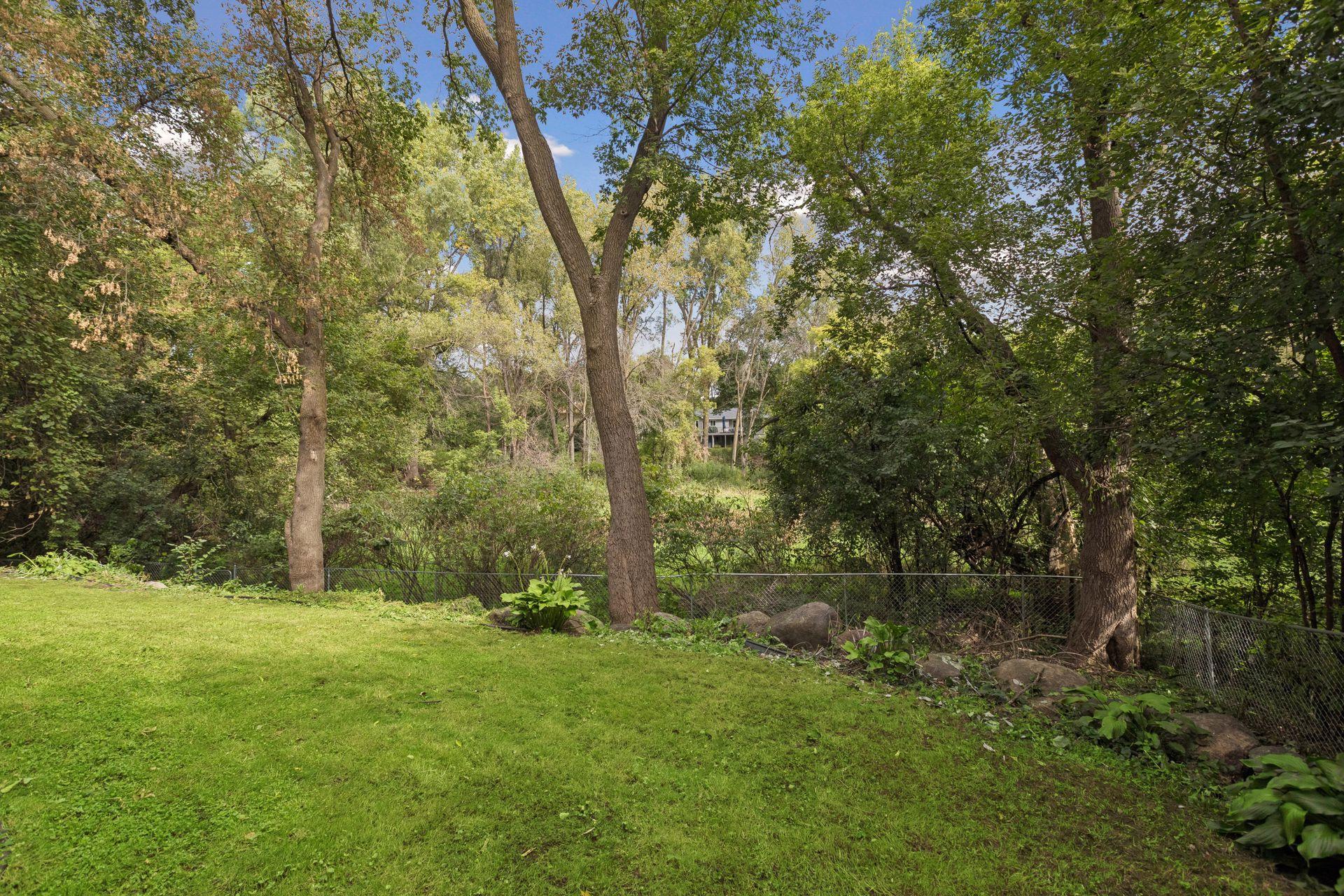 2815 Saddlebrooke Circle E Property Photo 32