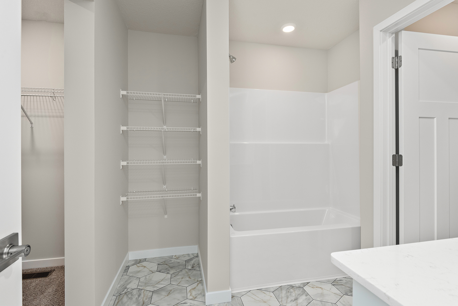 8424 Cherry Street Property Photo 9