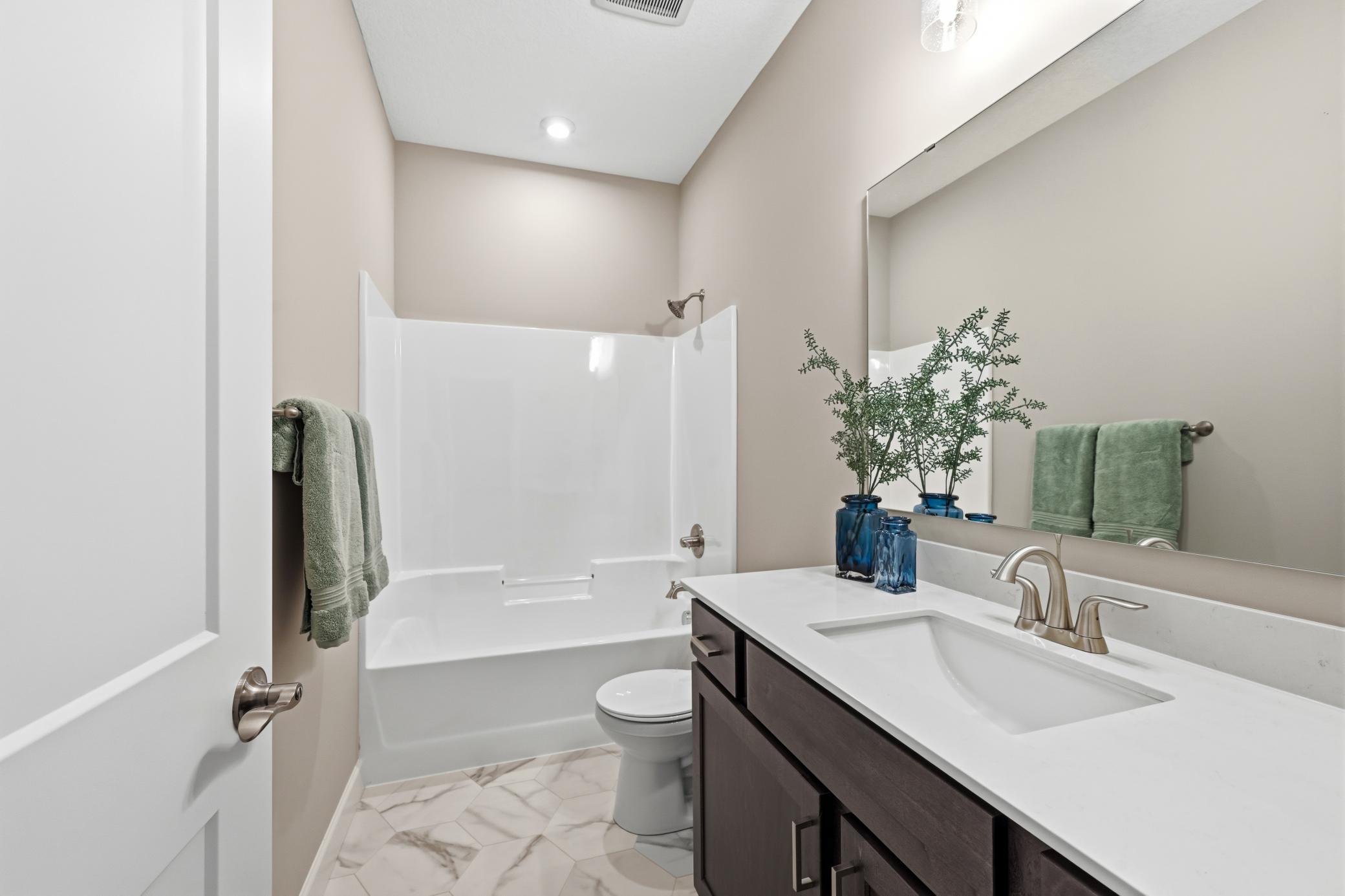 743 Goldenrod Court Property Photo 6