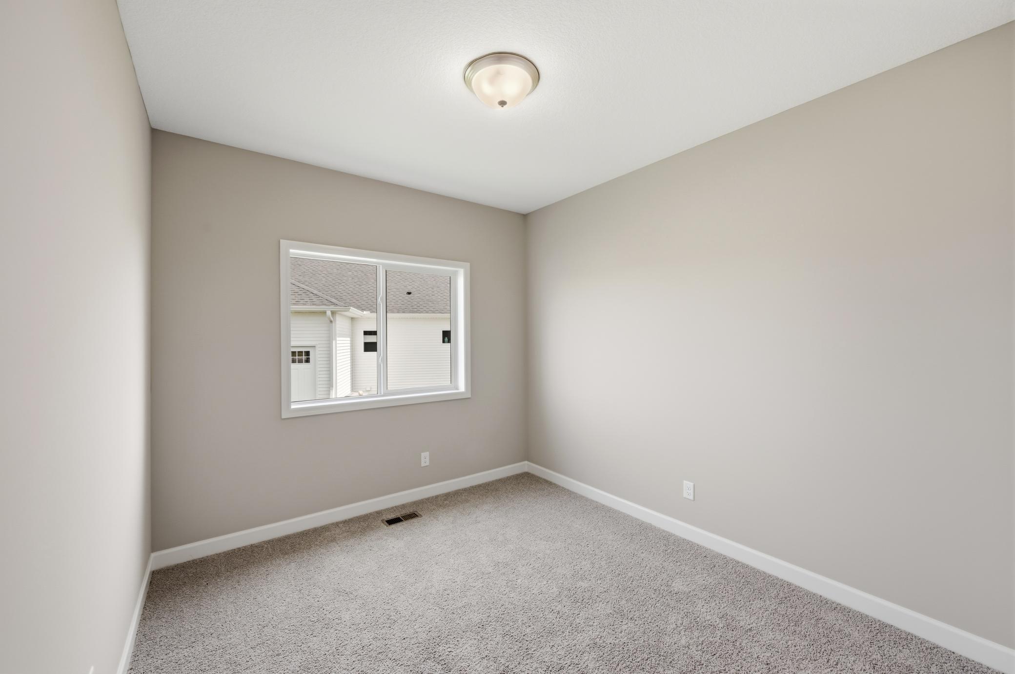 743 Goldenrod Court Property Photo 8
