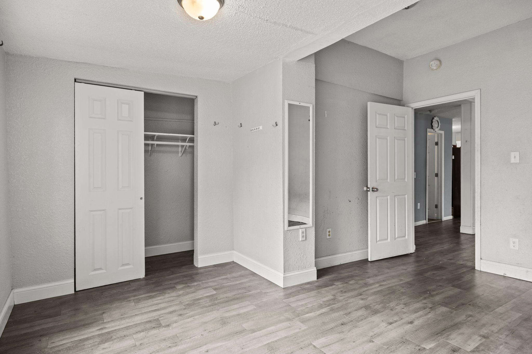 263 Lafond Avenue Property Photo 15