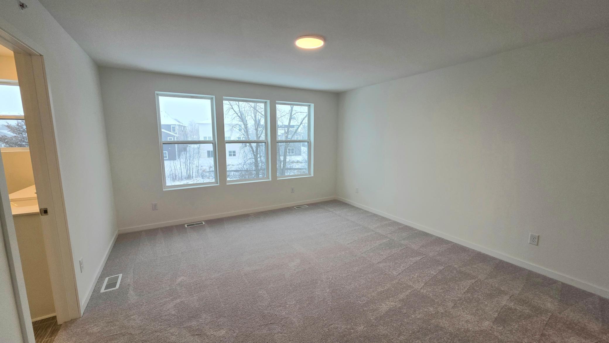 19204 Goldenrod Trail Property Photo 13