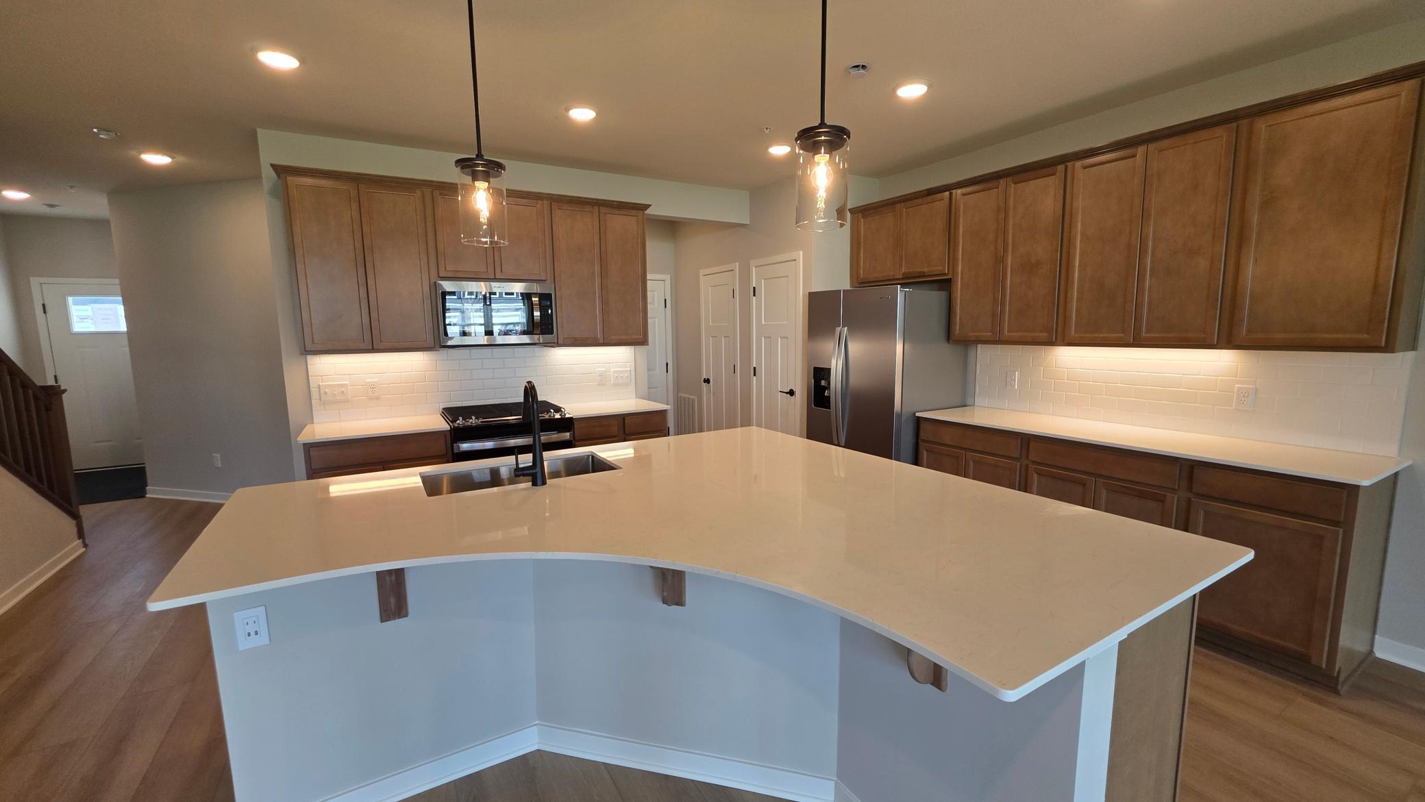 19206 Goldenrod Trail Property Photo 3