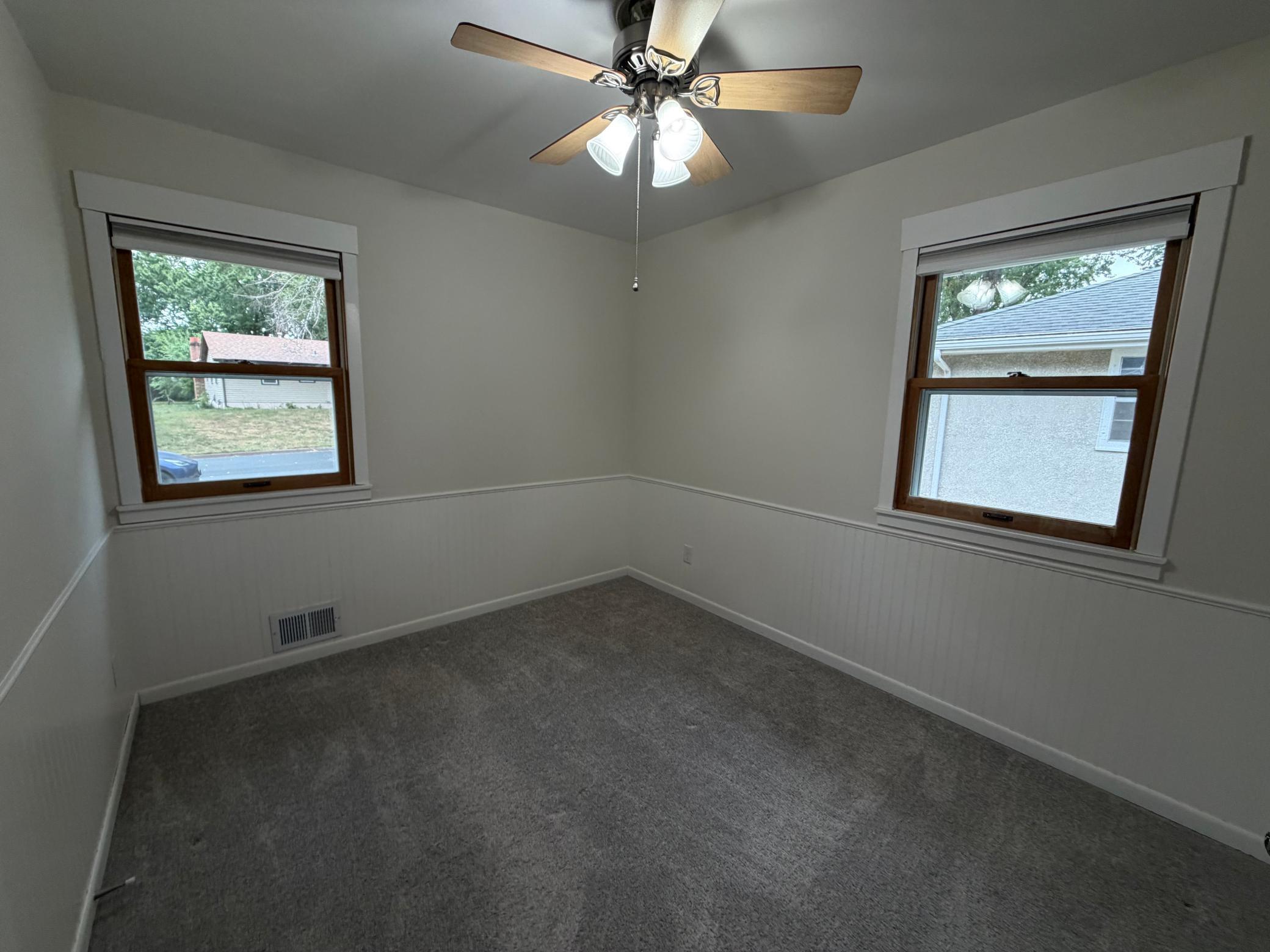 6280 6th Street Ne Property Photo 4