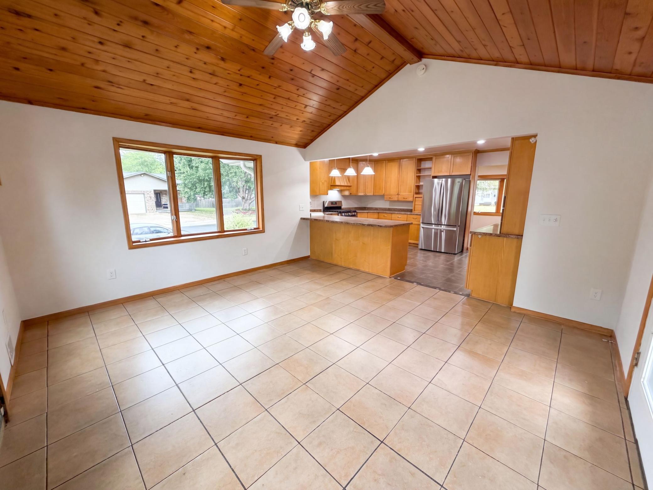 6280 6th Street Ne Property Photo 9