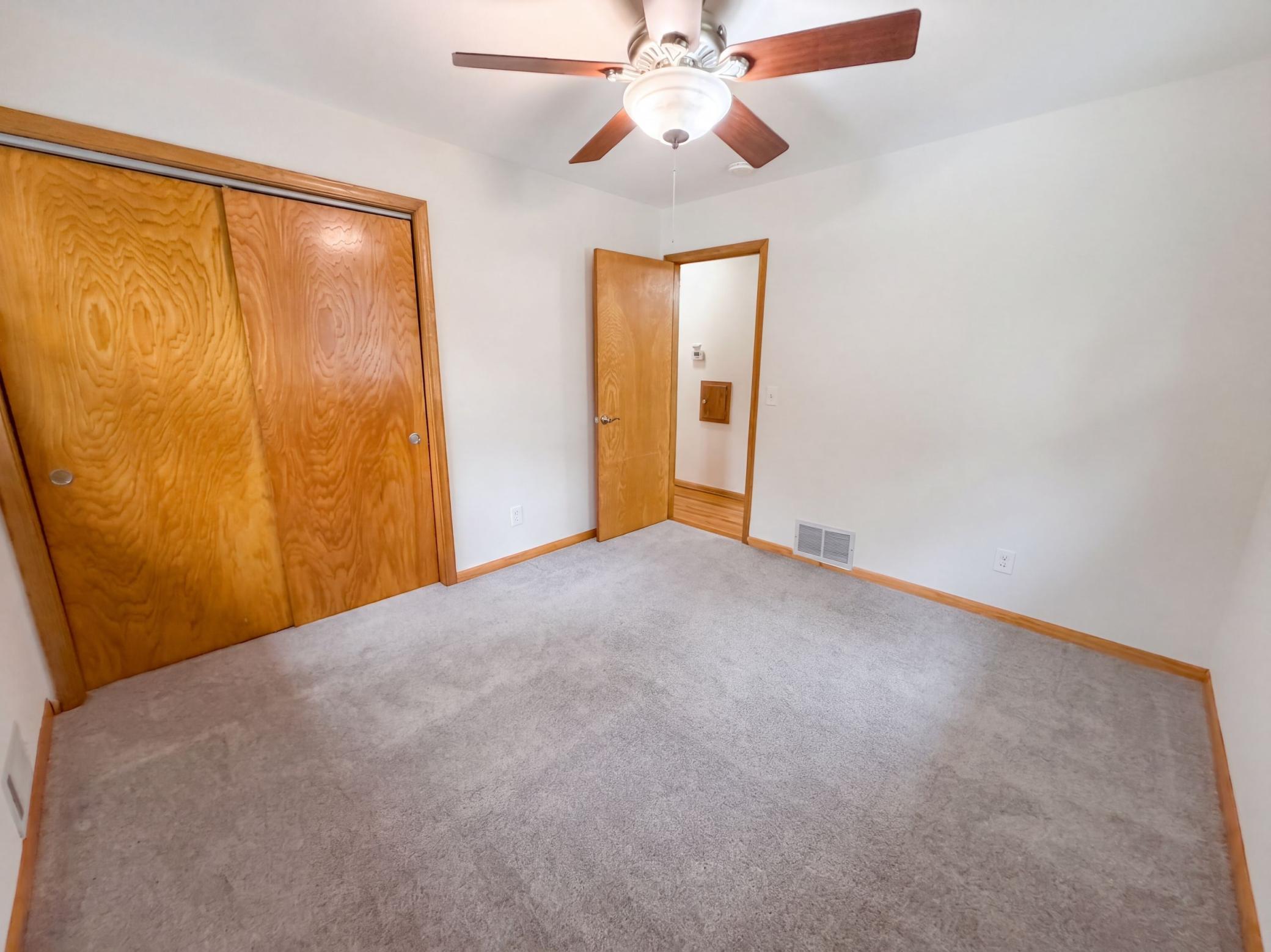 6280 6th Street Ne Property Photo 15
