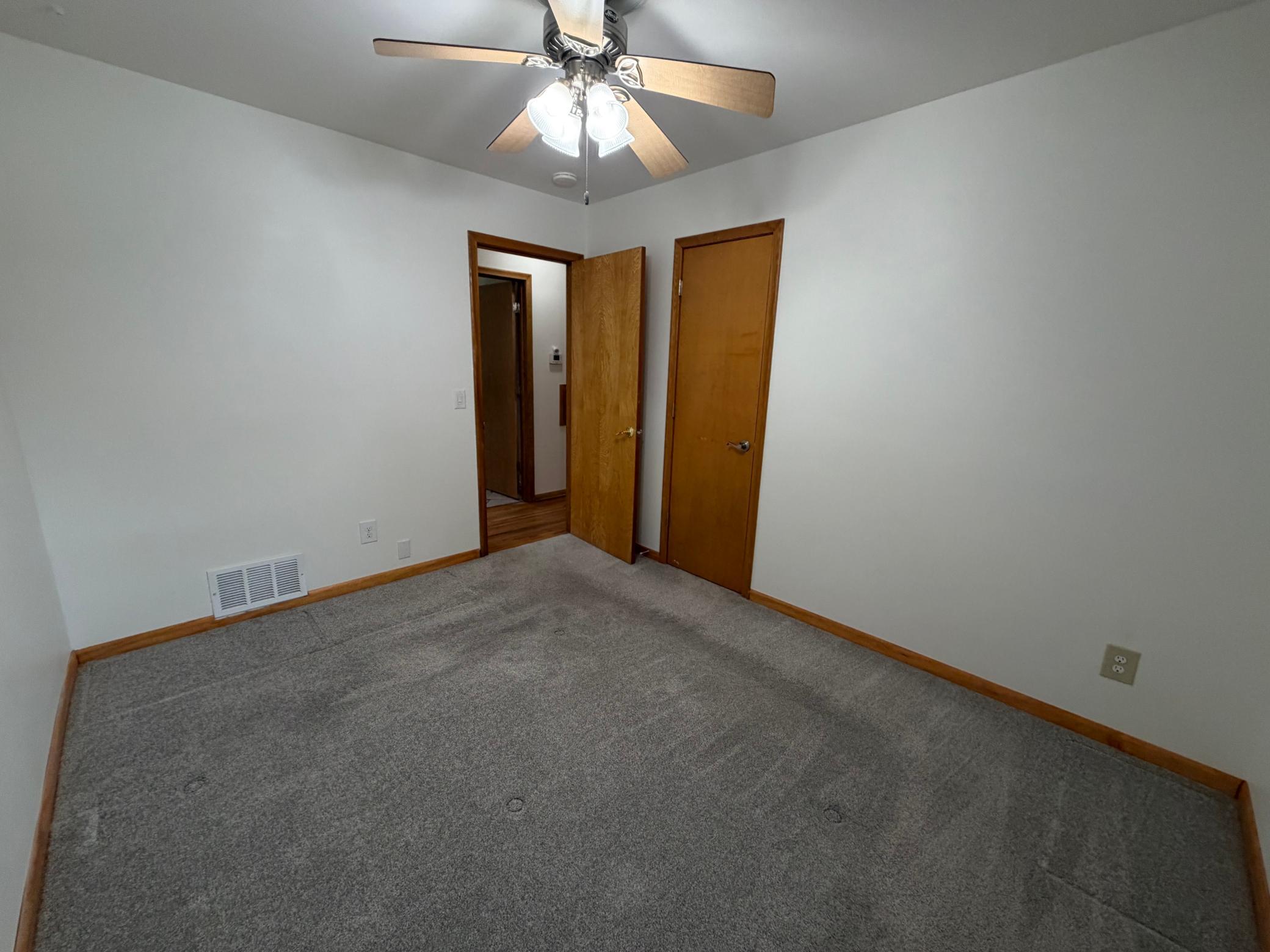 6280 6th Street Ne Property Photo 17