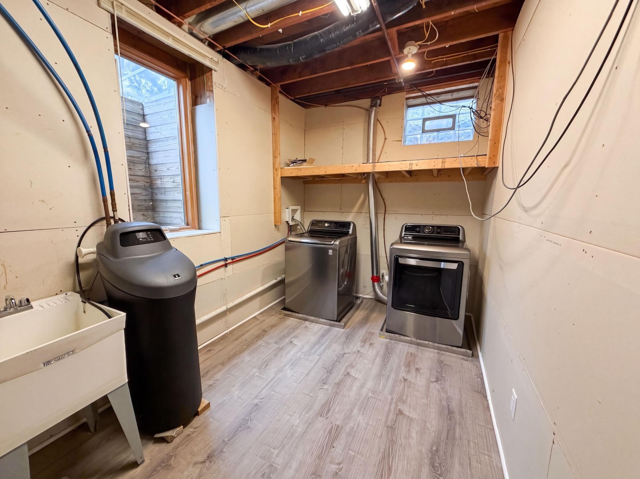 6280 6th Street Ne Property Photo 27