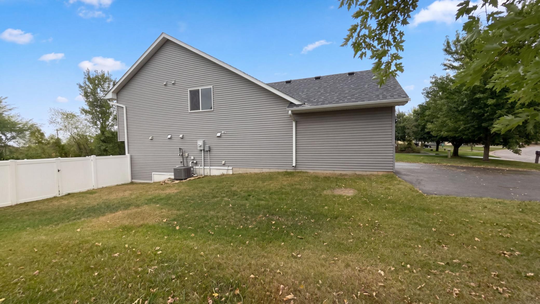 18772 Range Pole Point Property Photo 22