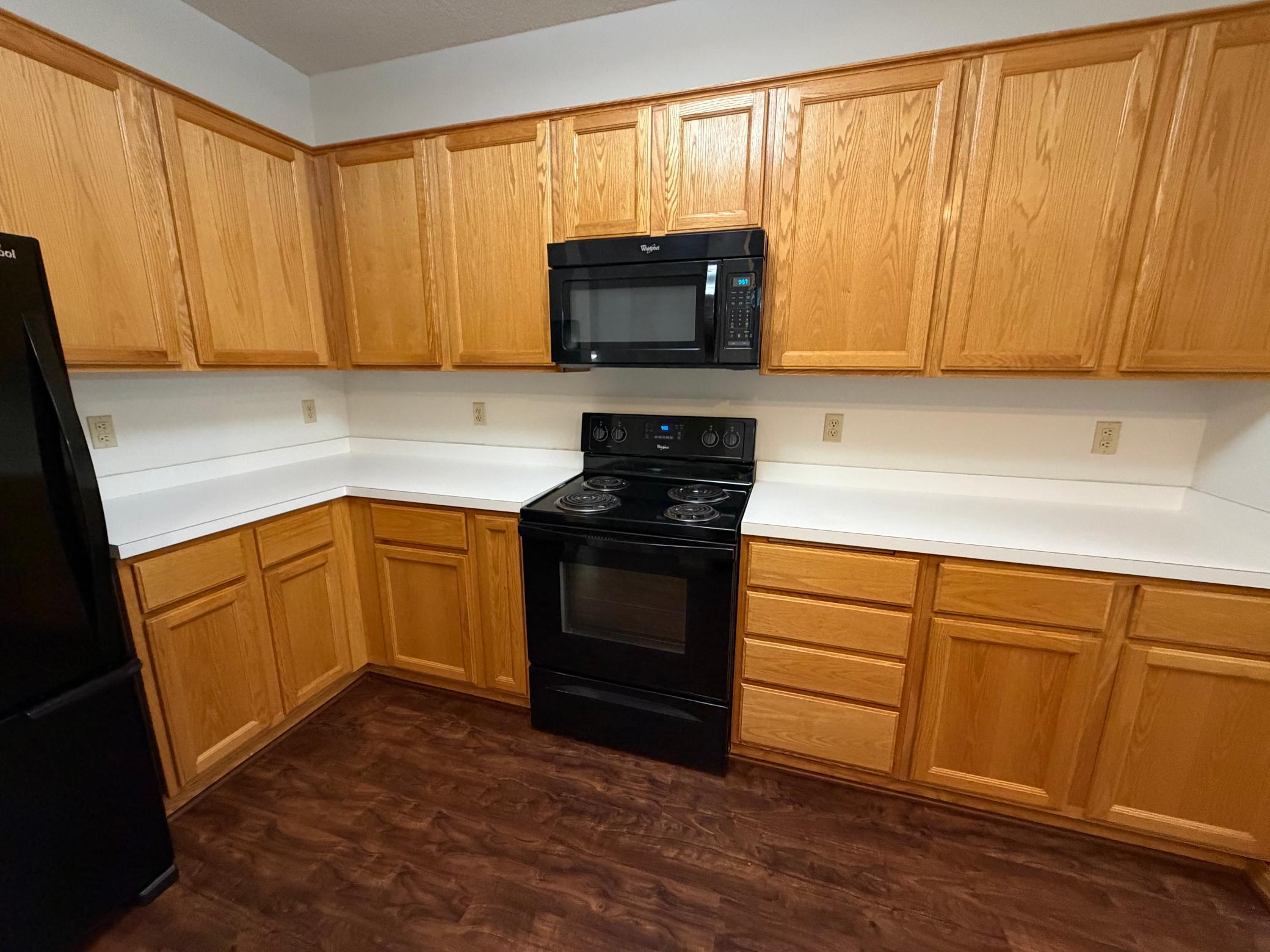 214 Christenson Way Ne Property Photo 7