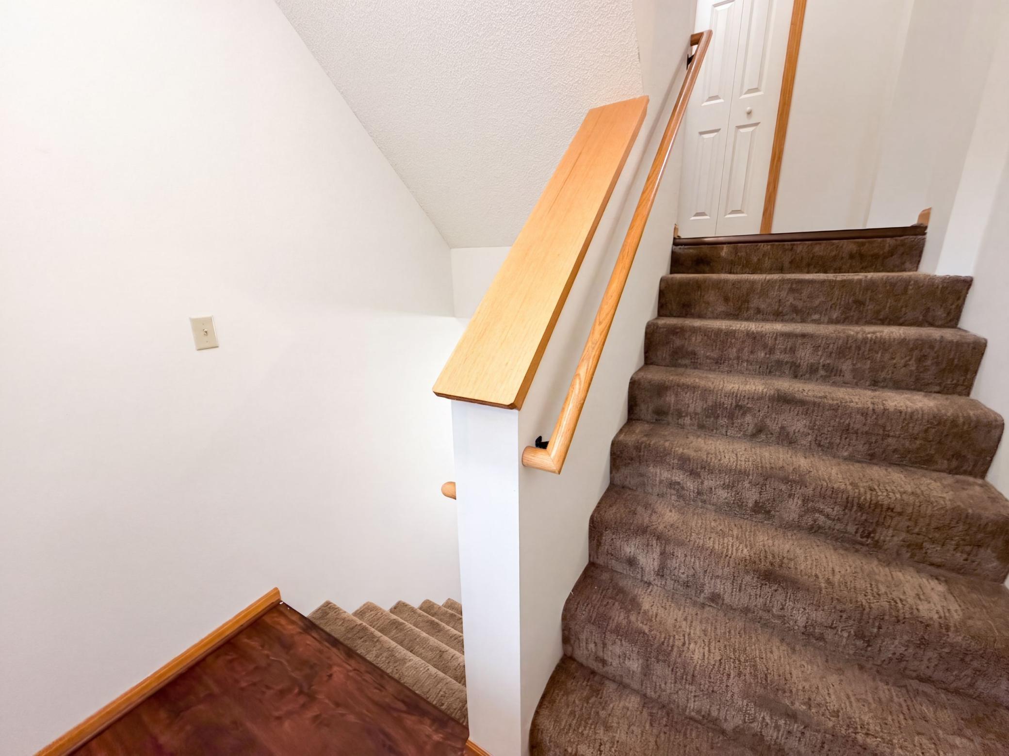 214 Christenson Way Ne Property Photo 12