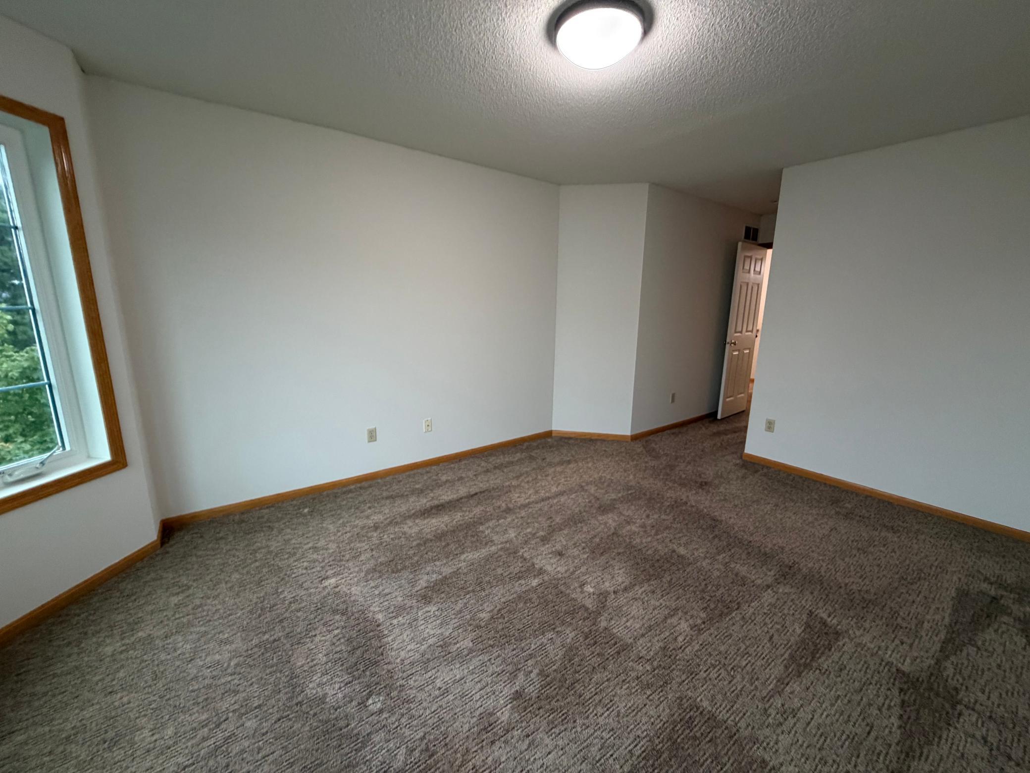 214 Christenson Way Ne Property Photo 15