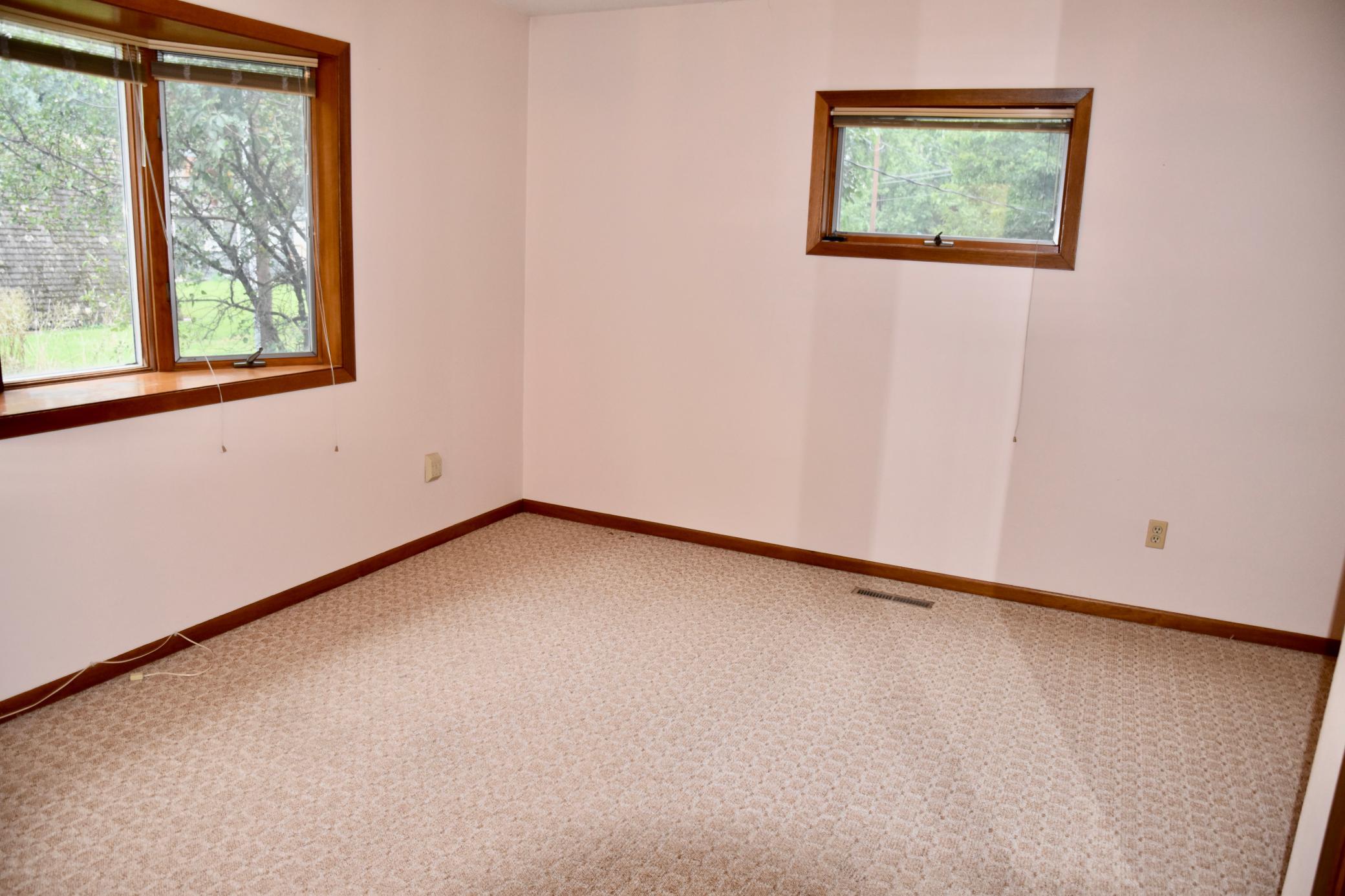 209 6th Avenue Property Photo 15