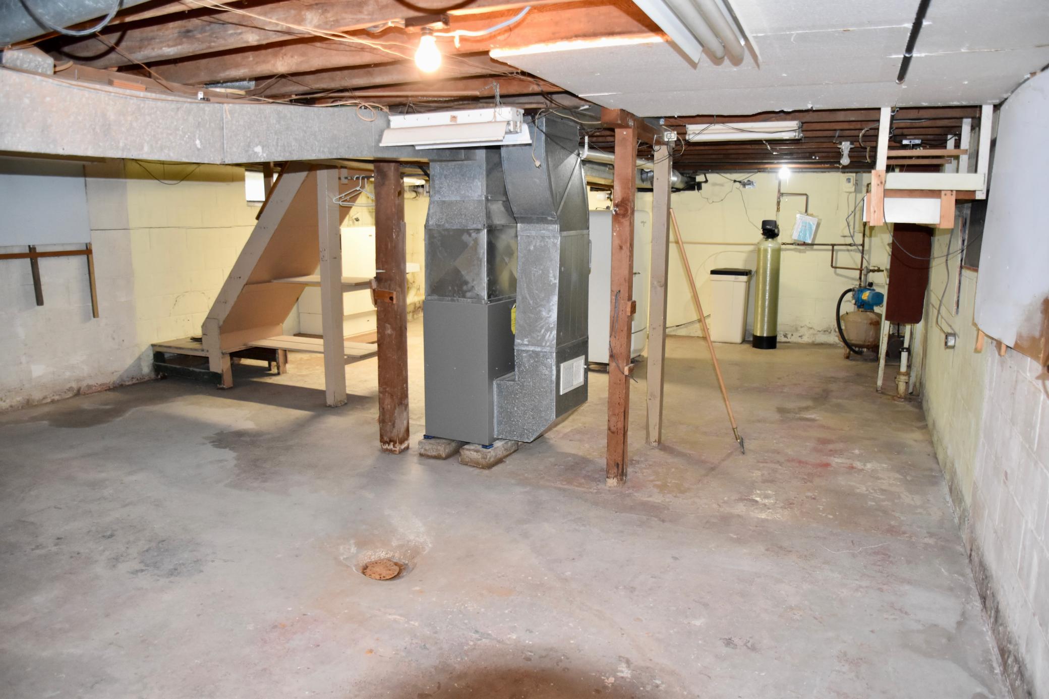 209 6th Avenue Property Photo 26