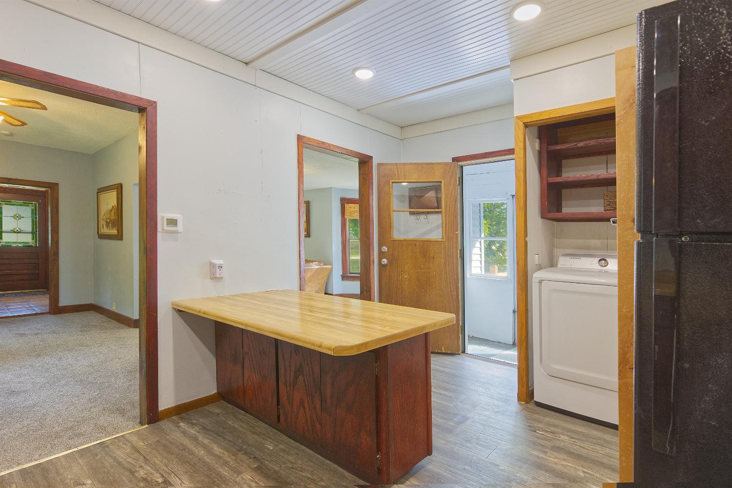 440 3rd Street Sw Property Photo 10