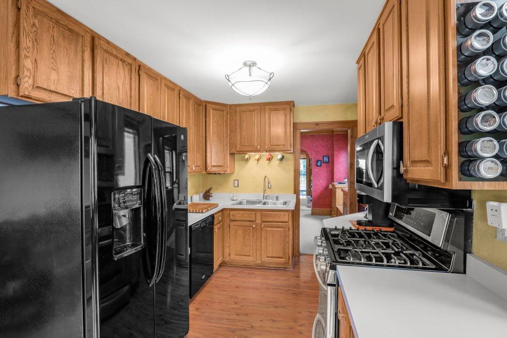 5128 Beard Avenue S Property Photo 12