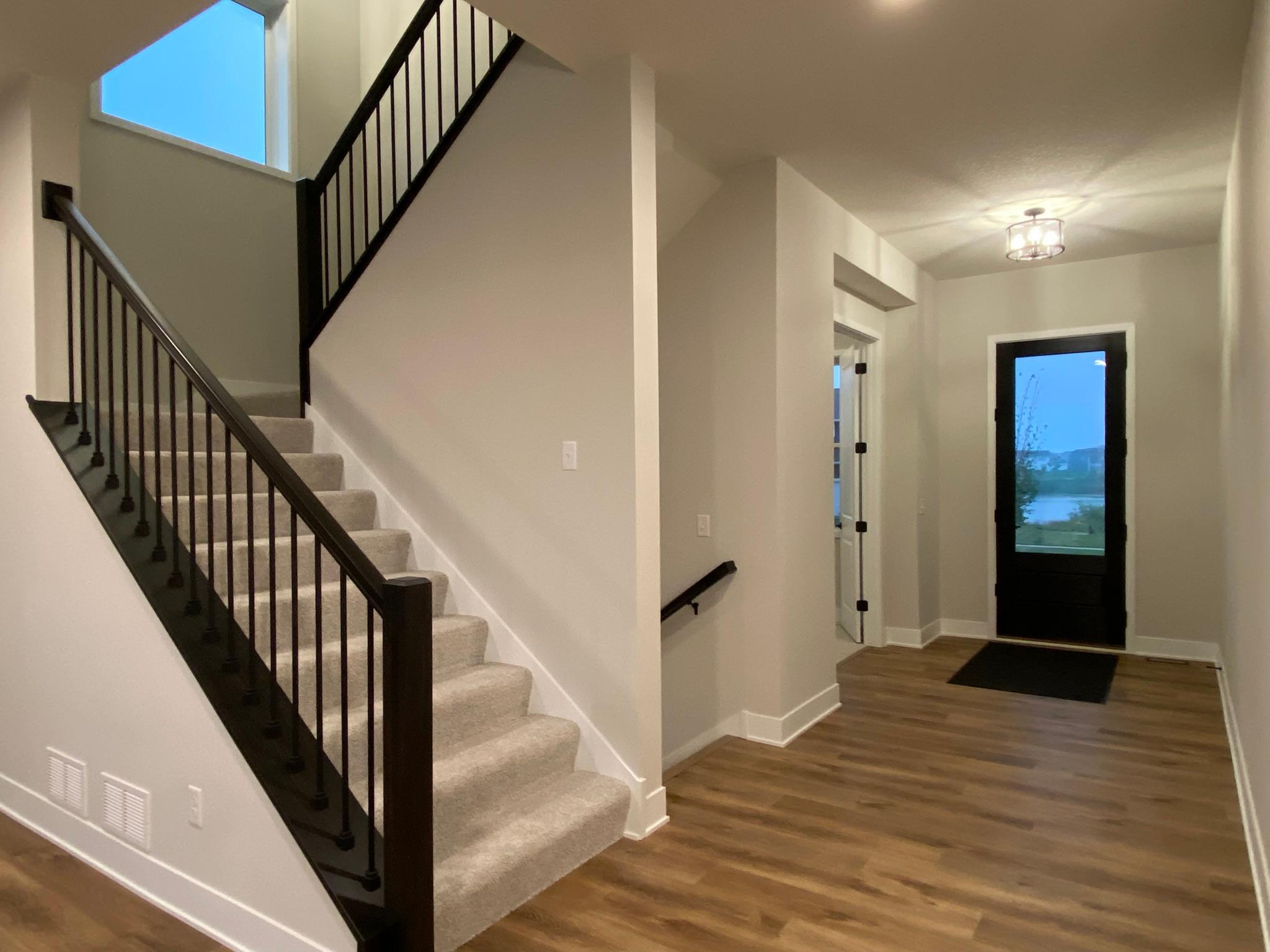2036 Tamarack Road Property Photo 3