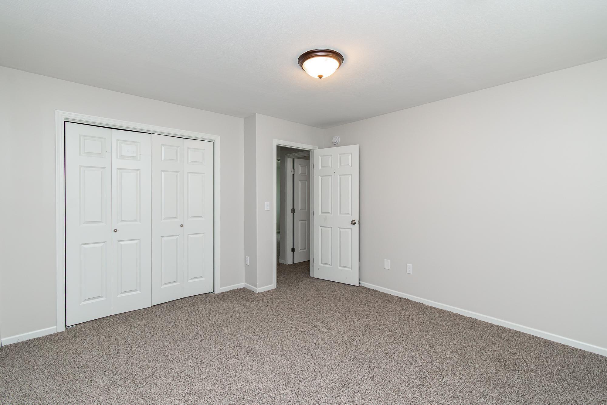 5913 58th Avenue S Property Photo 32