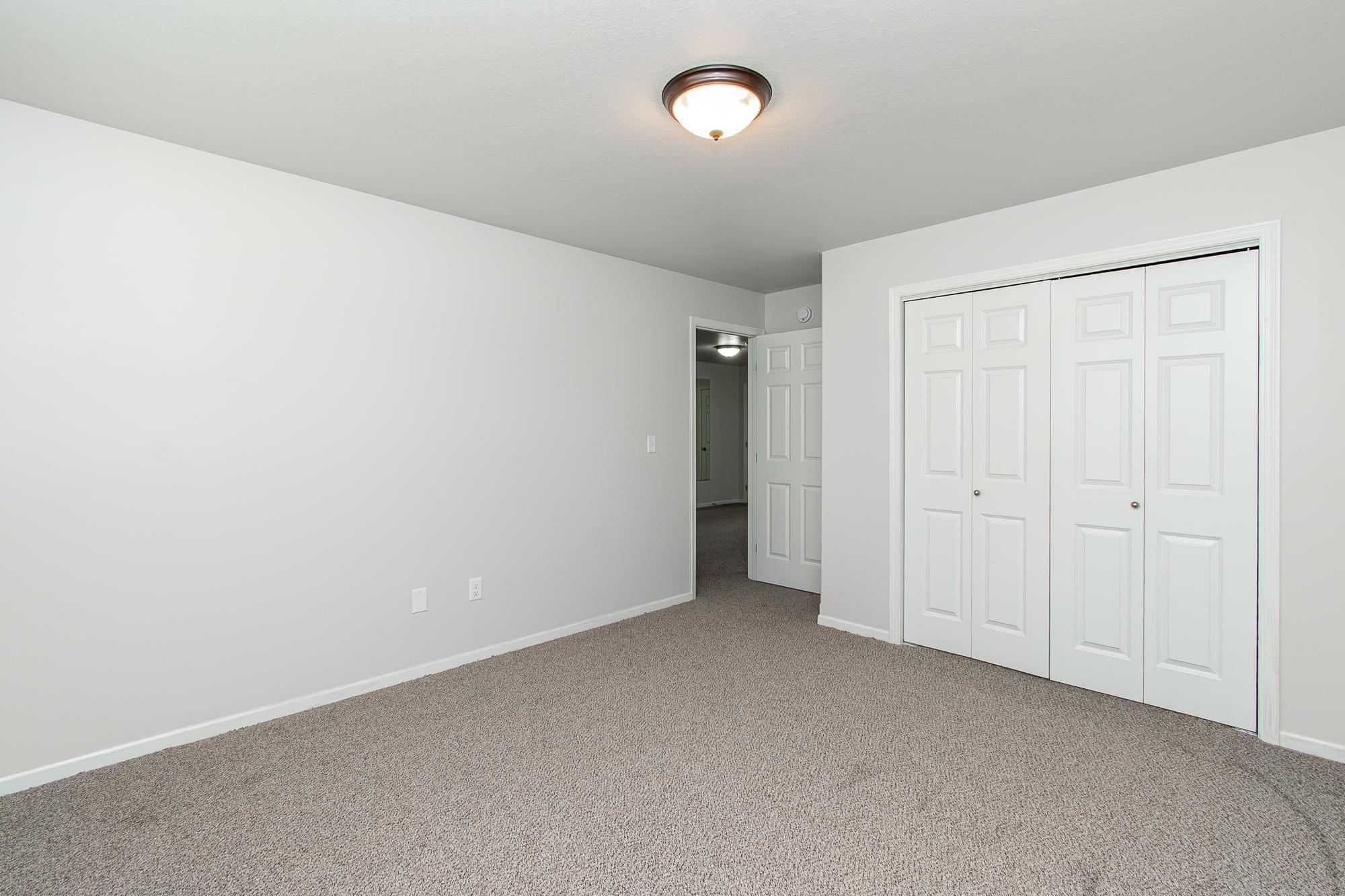 5913 58th Avenue S Property Photo 35