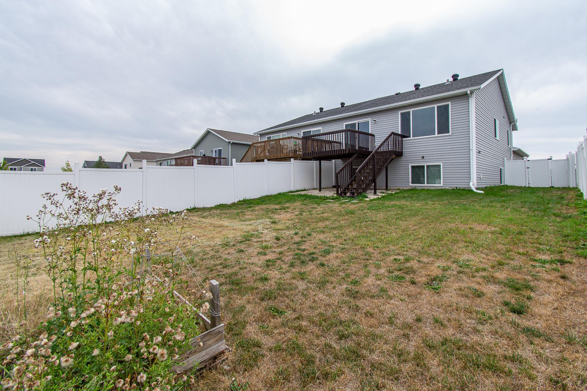 5913 58th Avenue S Property Photo 45