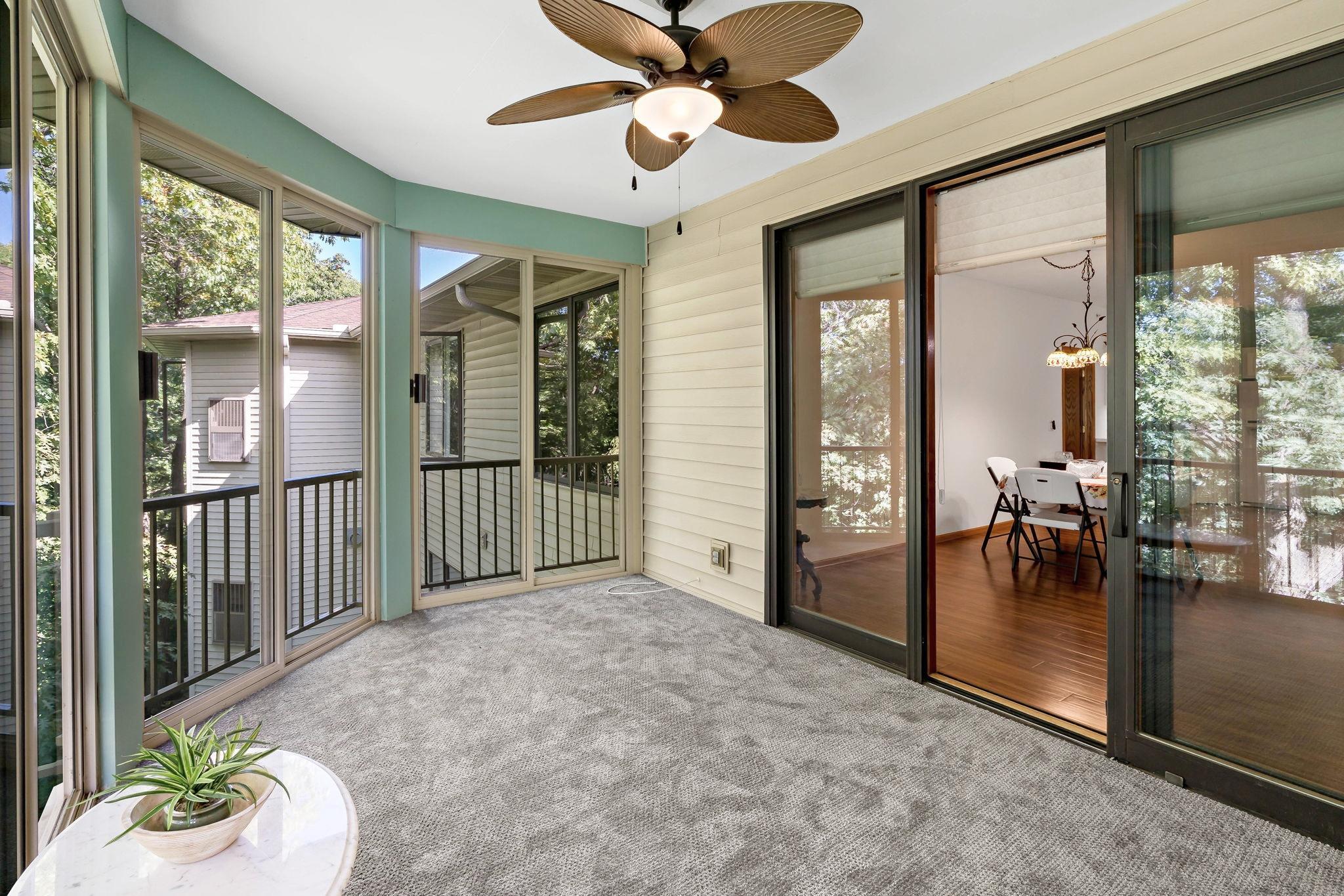 5985 Rowland Road 308 Property Photo 12