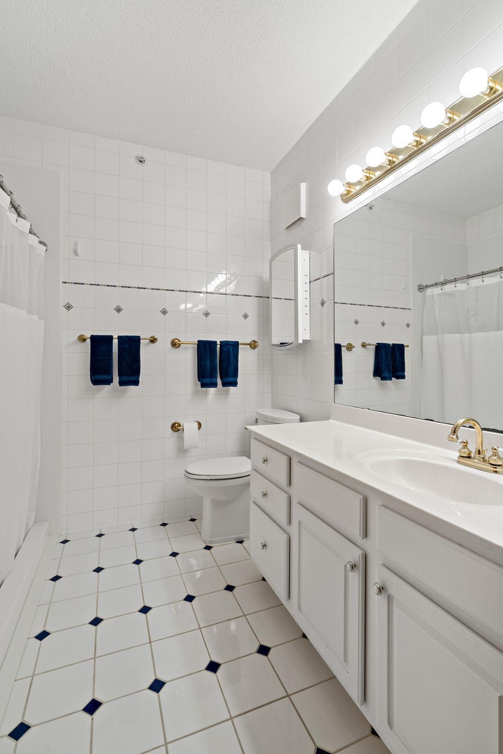 5985 Rowland Road 308 Property Photo 21